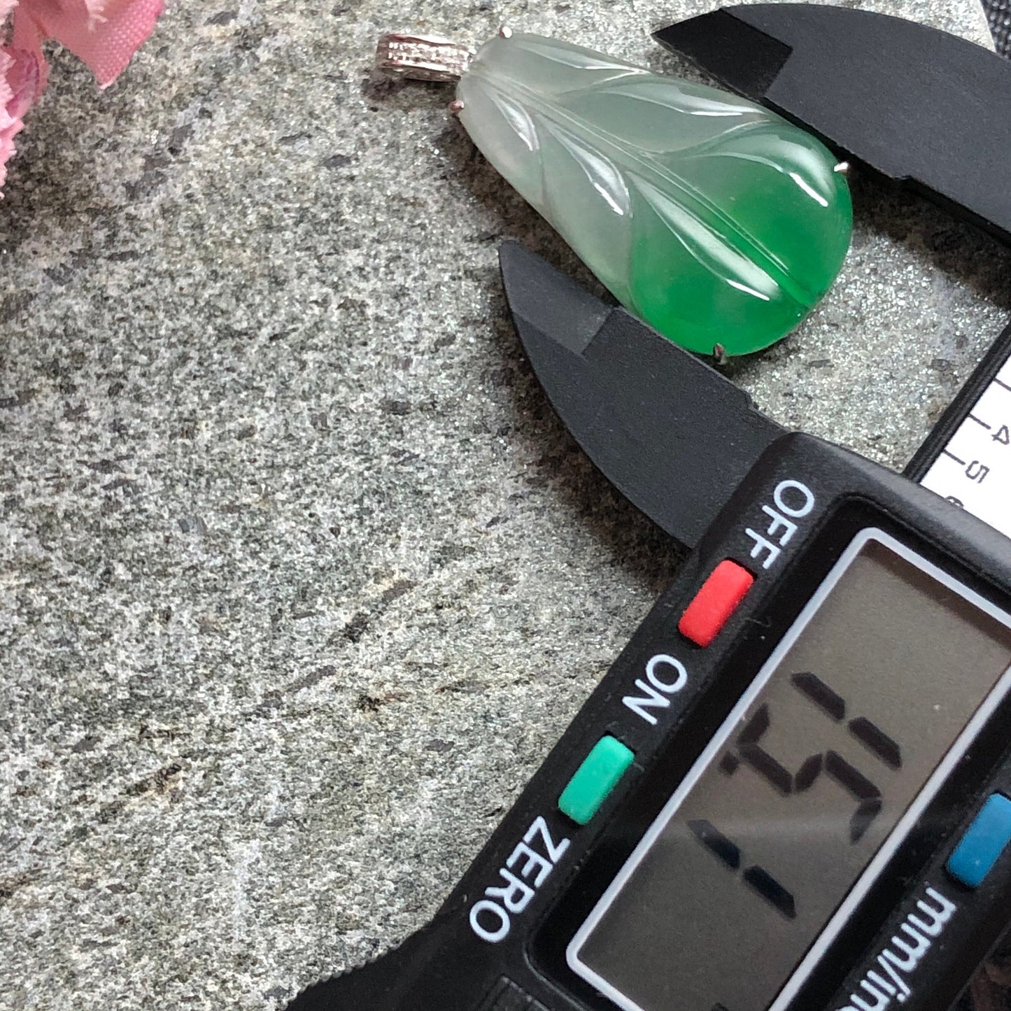 SALE: Grade A Icy Gradient Green Leaf Jadeite Jade Pendant 18K White Gold Buckle Diamonds
