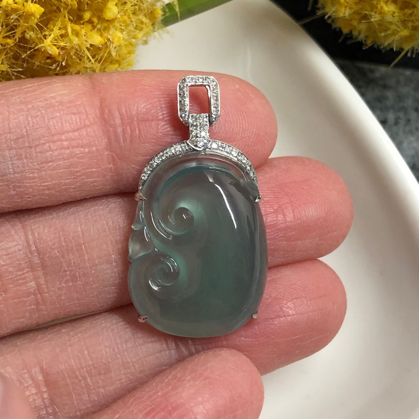 NEW Grade A Icy Jadeite Jade Ruyi Pendant set on 18K White Gold