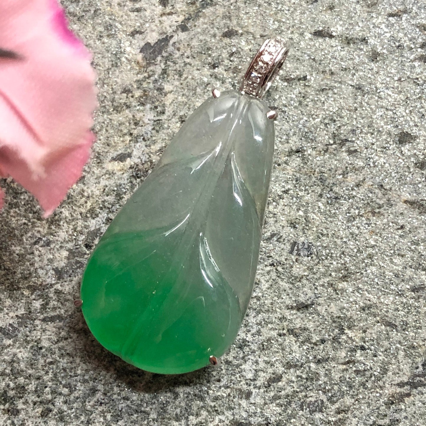 SALE: Grade A Icy Gradient Green Leaf Jadeite Jade Pendant 18K White Gold Buckle Diamonds