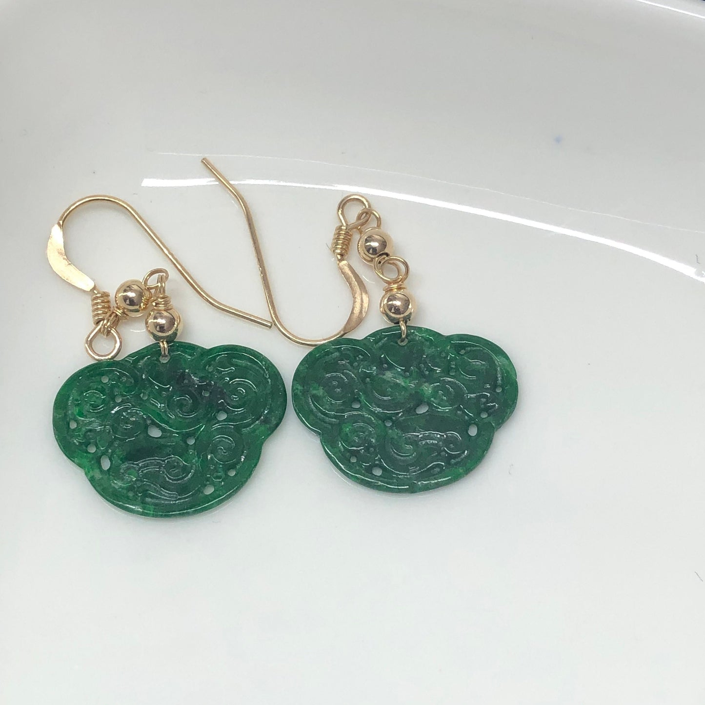 Grade A Carved Ruyi Jadeite Jade Spicy Green Cabochon Earring 14K Gold