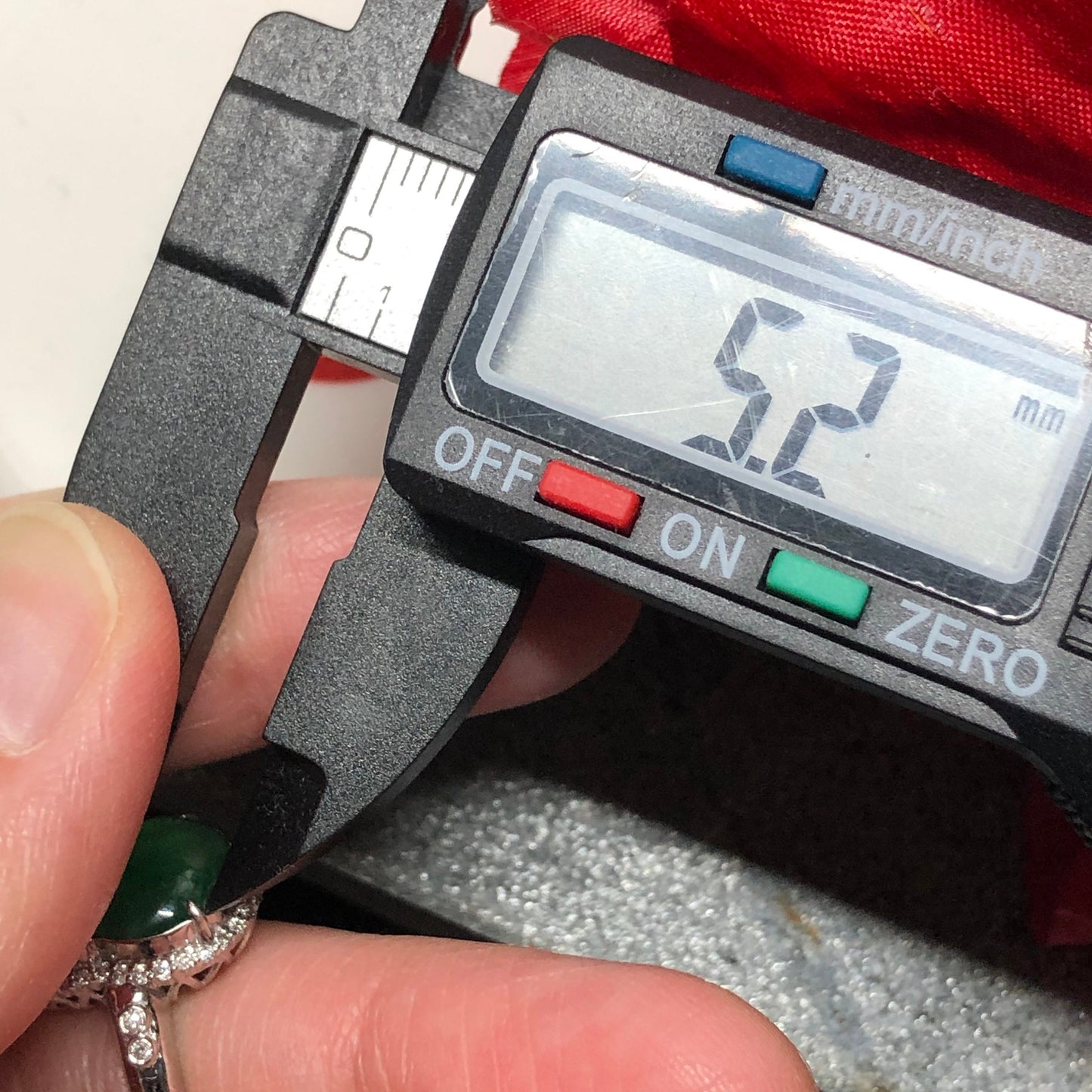 Elegant Myanmar Jadeite Jade High Icy Green Gourd Diamond Ring 18K white gold