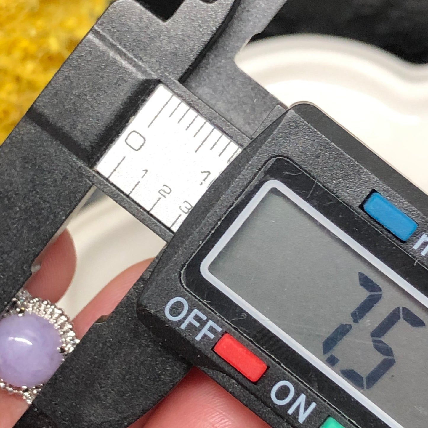 7.5 mm Beautiful Myanmar Grade A Jadeite Jade Lavender Stud Earring 18K White Gold Diamonds