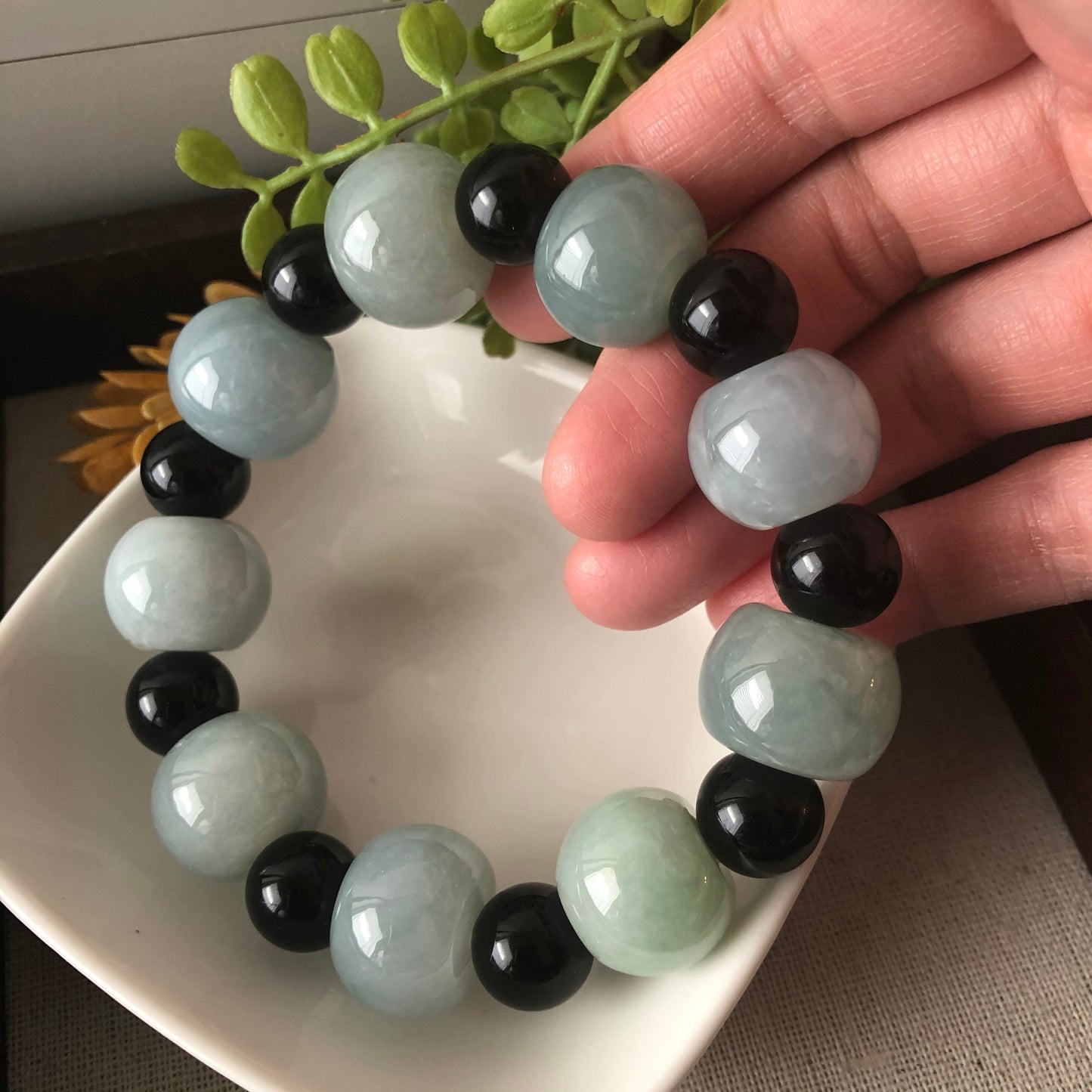 Sale: 17.2 mm Grade A Myanmar Huge Big Icy Green Bead Jadeite Jade Bracelet 9pcs beads