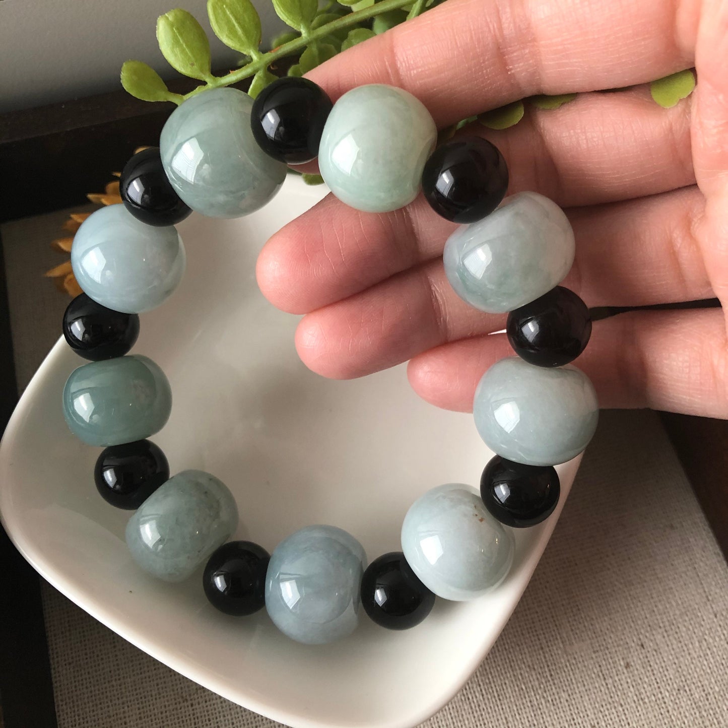 Sale: 17.2 mm Grade A Myanmar Huge Big Icy Green Bead Jadeite Jade Bracelet 9pcs beads