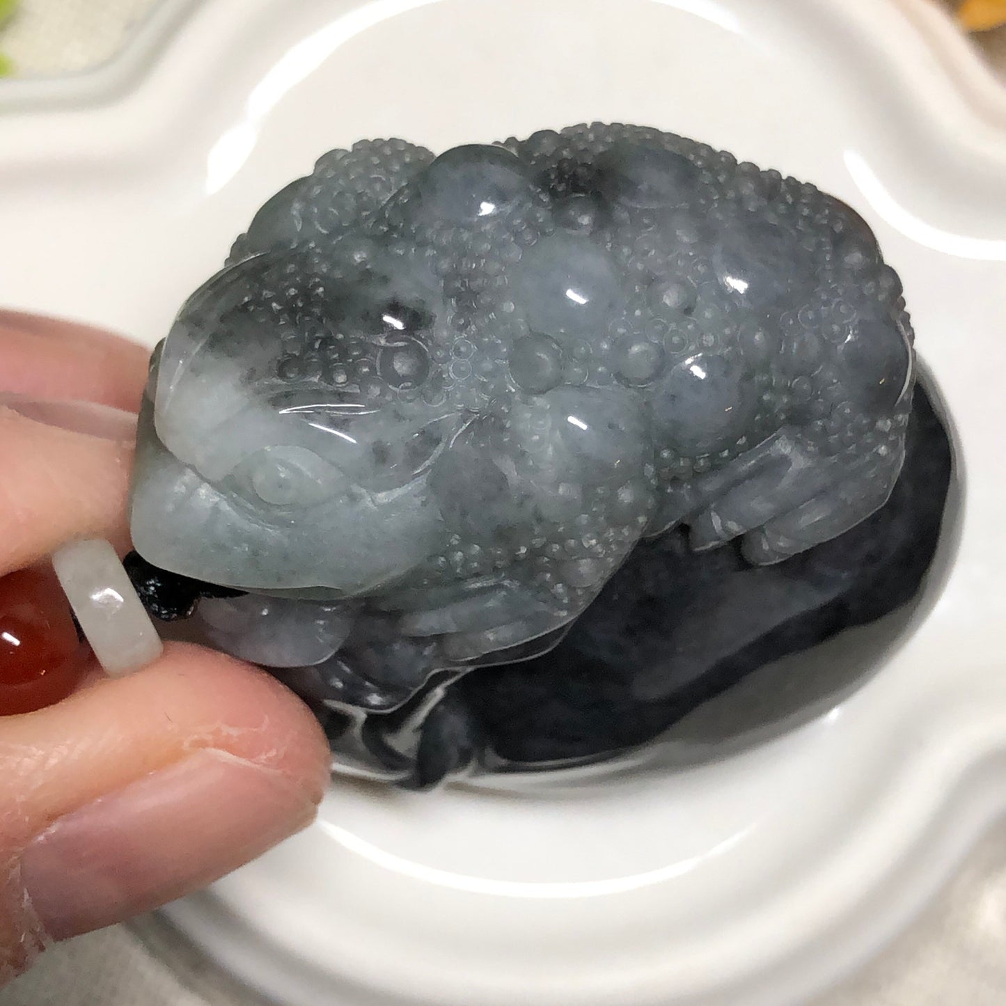 SALE: 35.7 mm Certified Grade A Wuji Black Carved 3 legged toad Pendant NEW