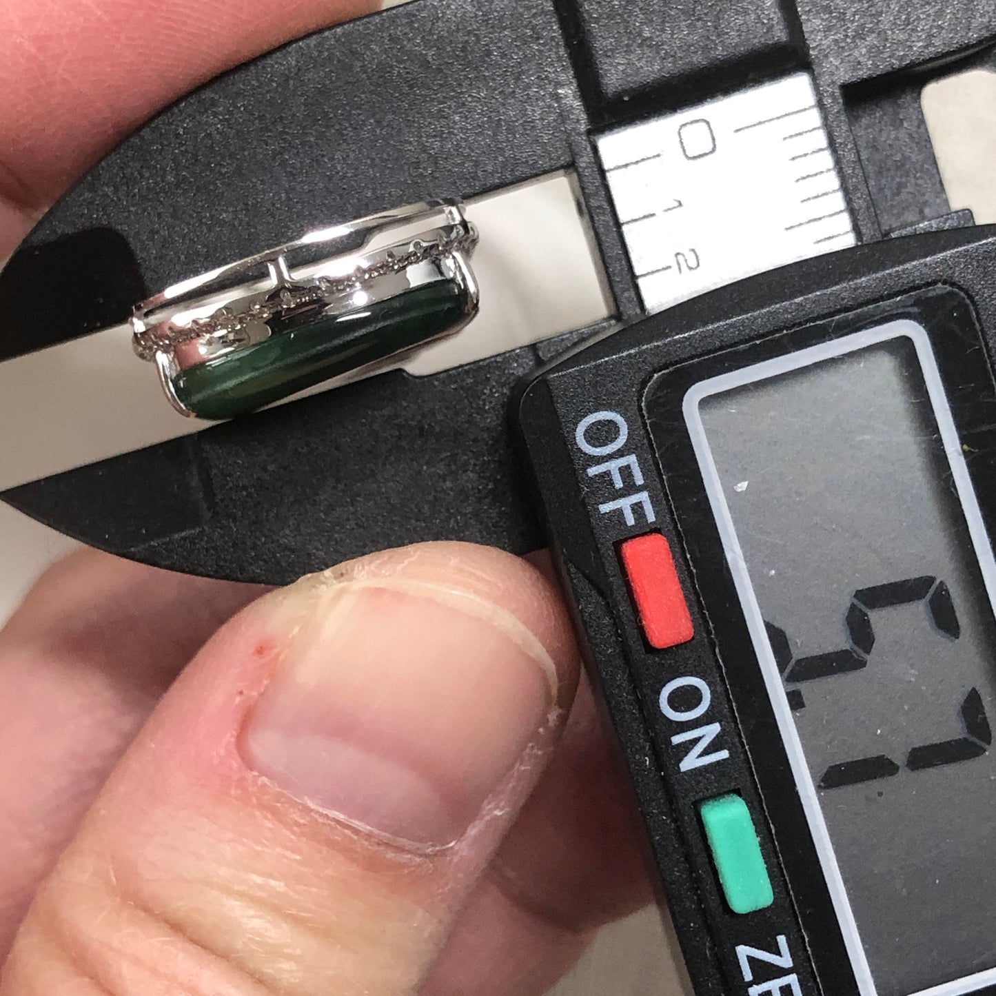 37mm Grade A Glutinous Imperial Green Ruyi Jadeite Jade Pendant 18K White Gold