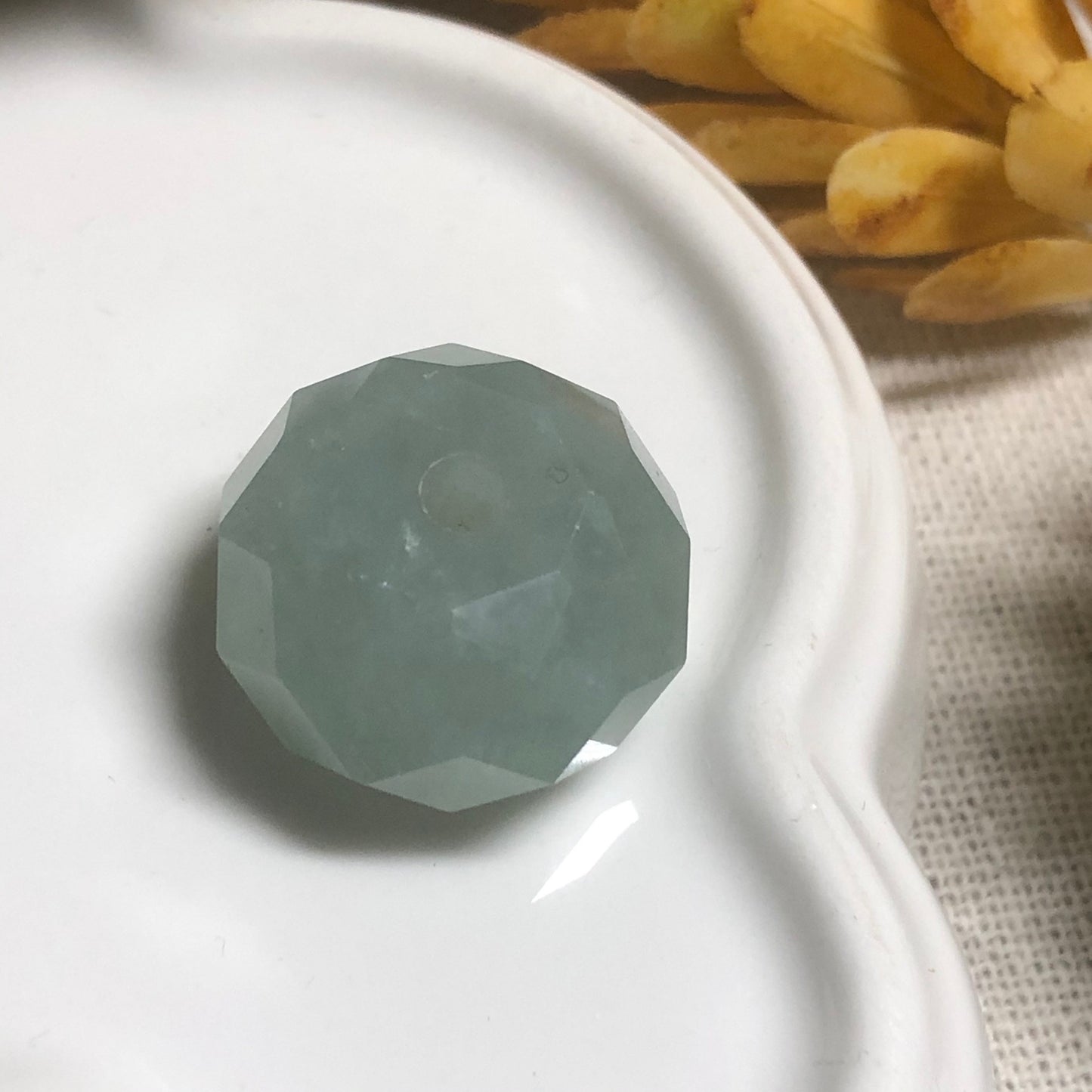 18 mm Grade A Icy Glutinous Diamond Cut Water Lake Green Jade Jadeite Barrel Pendant Bracelet