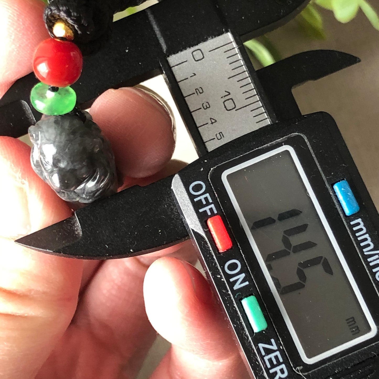 30.4mm Grade A Jadeite Jade Carved Wuji Grey Black Lion Pendant Neck Rope Tie