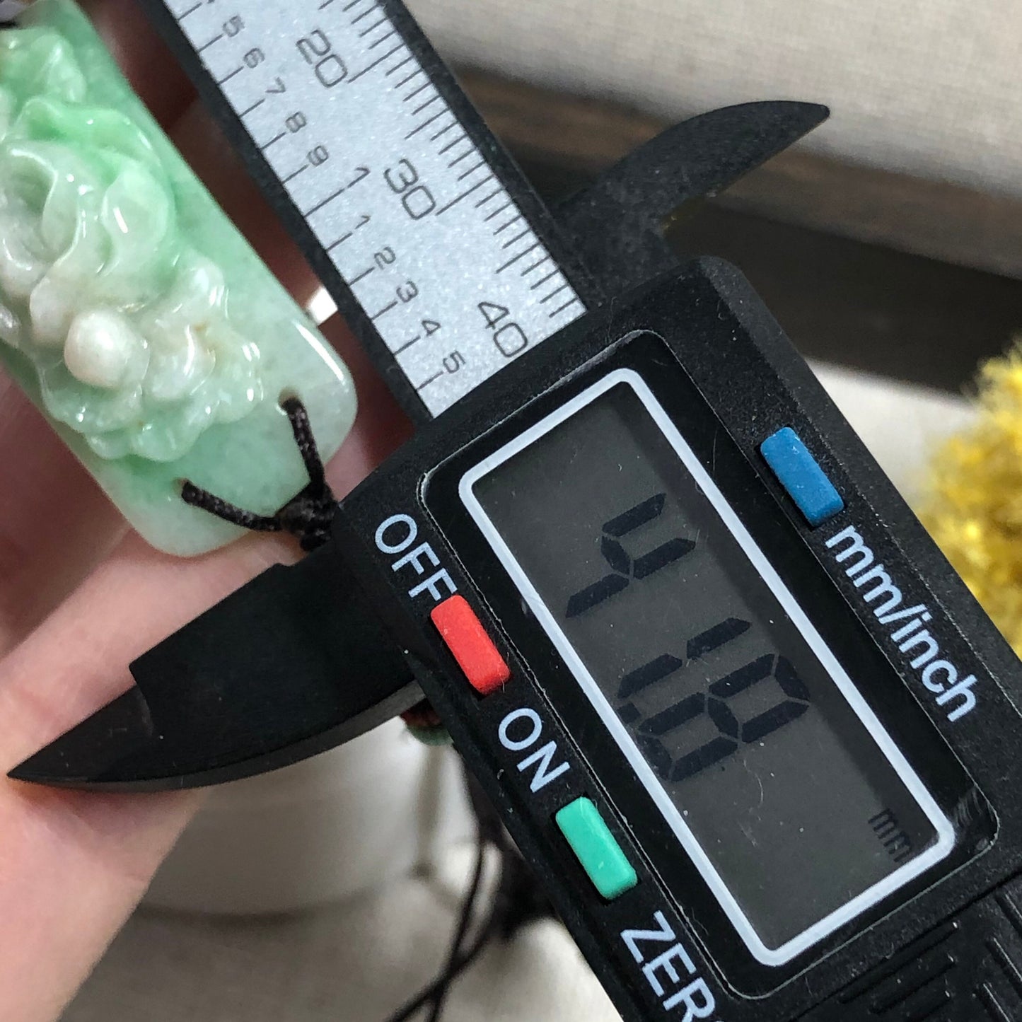 41.8mm Grade A Green Moss Carved Flower Jadeite Jade Rope Bracelet