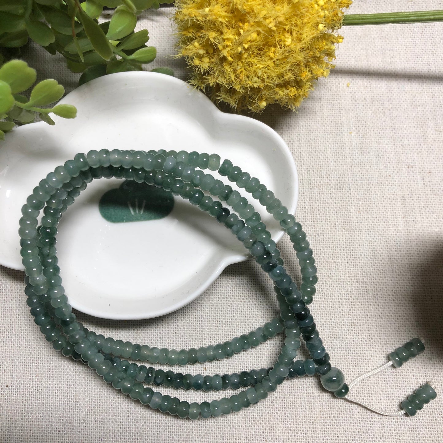 4.5mm Jadeite Jade Green Float Flowers Flat Bead Necklace Bracelet