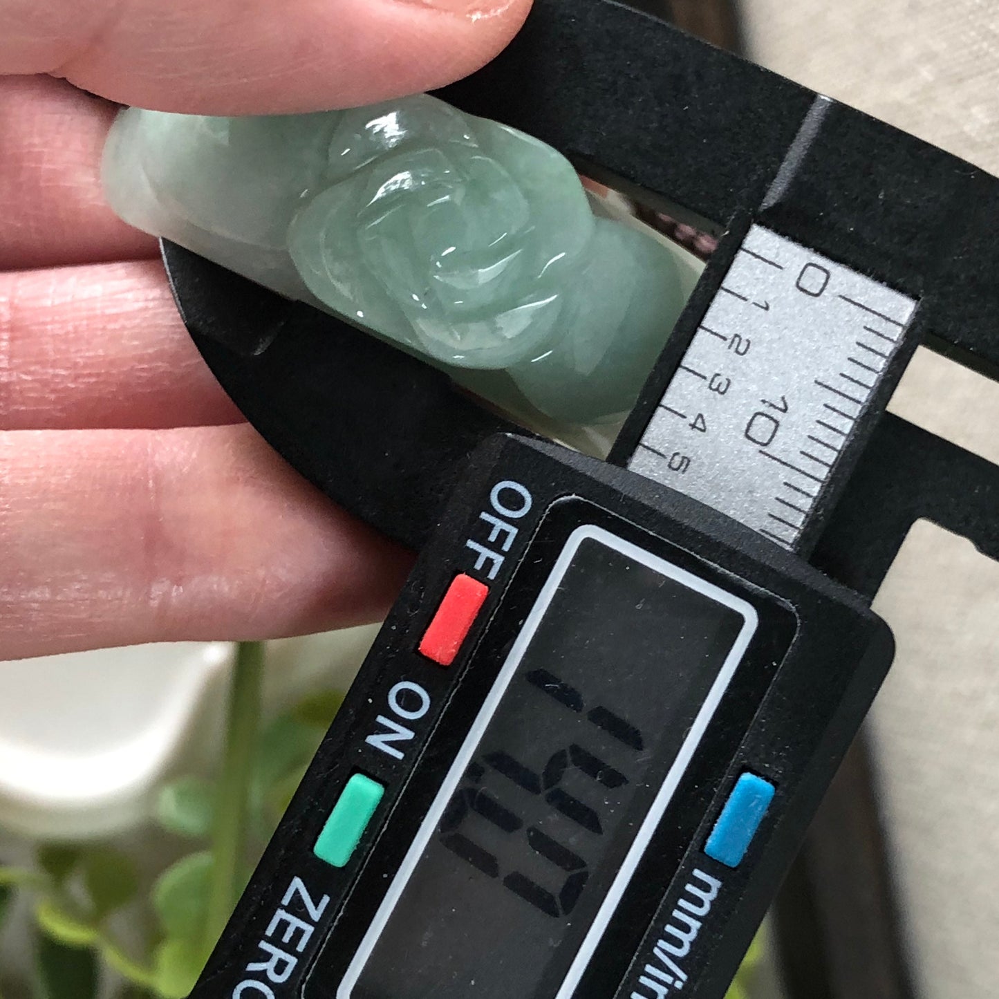 SALE: 44.6mm Grade A Carved Flower Bow Jadeite Jade Rope Bracelet