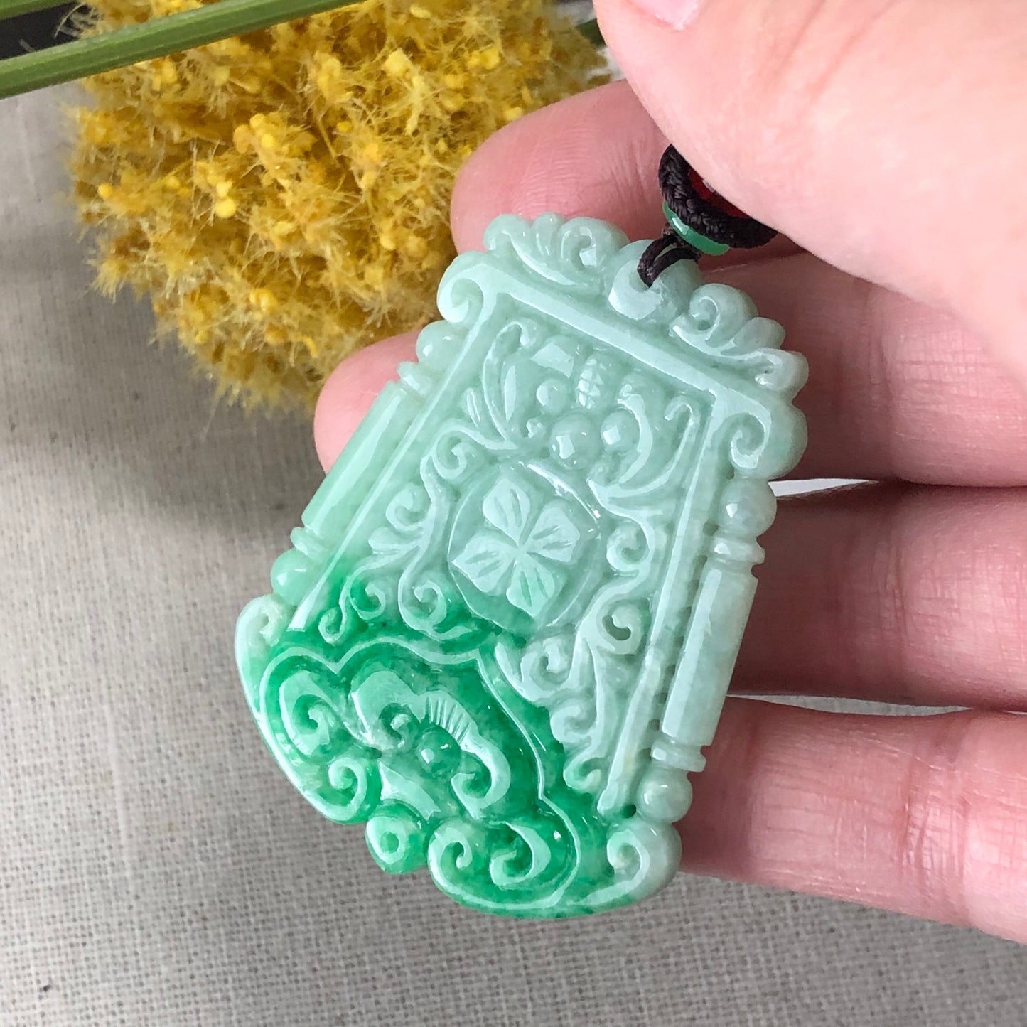 48.9 mm Jadeite Jade Yang Green Carved Asian Luck Character Pendant