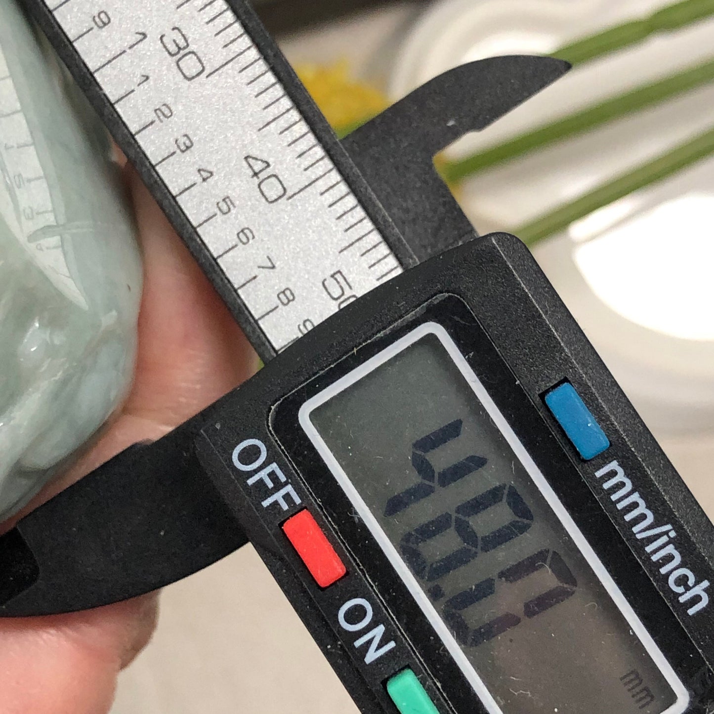 77.7 mm Jadeite Jade Huge Big Green Carved Gourd Display Charm Keychain