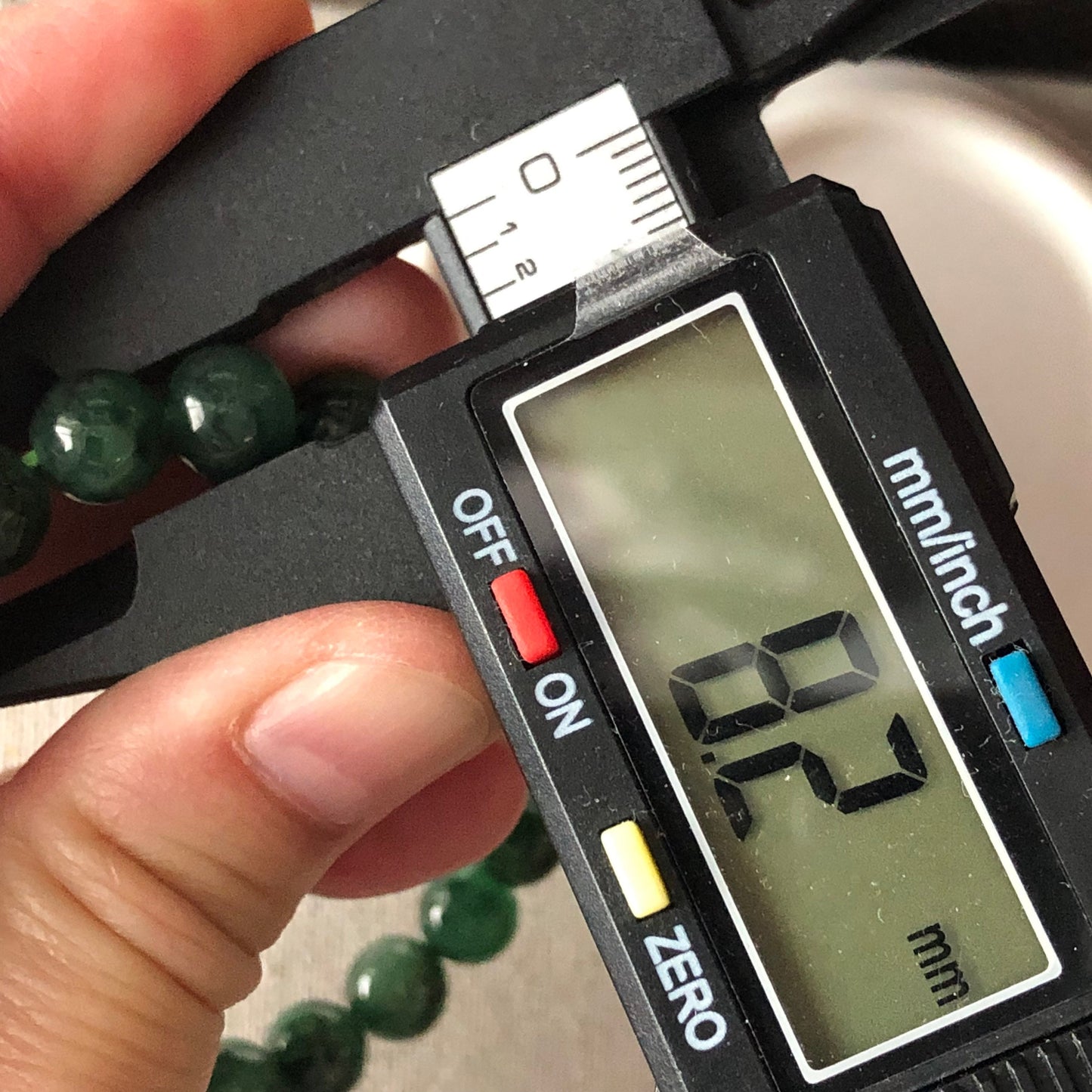 8.2mm Grade A Icy Spicy Green Dark Green Floating Flowers Jade Jadeite Beaded Bracelet 22pcs.