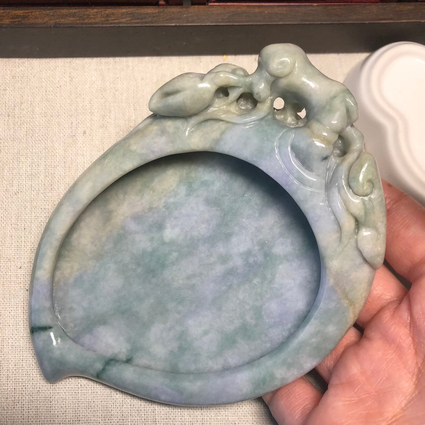 Jadeite Jade Paint Smoke Candy Jewelry Dish Carved Design Bluish Grey Yellow Display