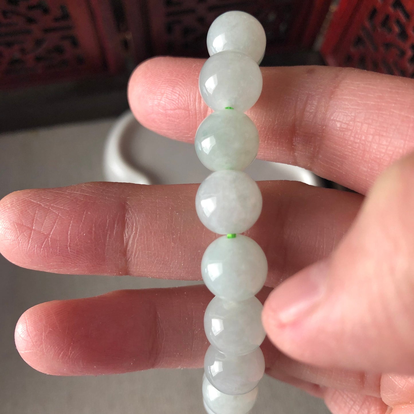 10 mm Moist Tint Green Jadeite Jade Bead Bracelet