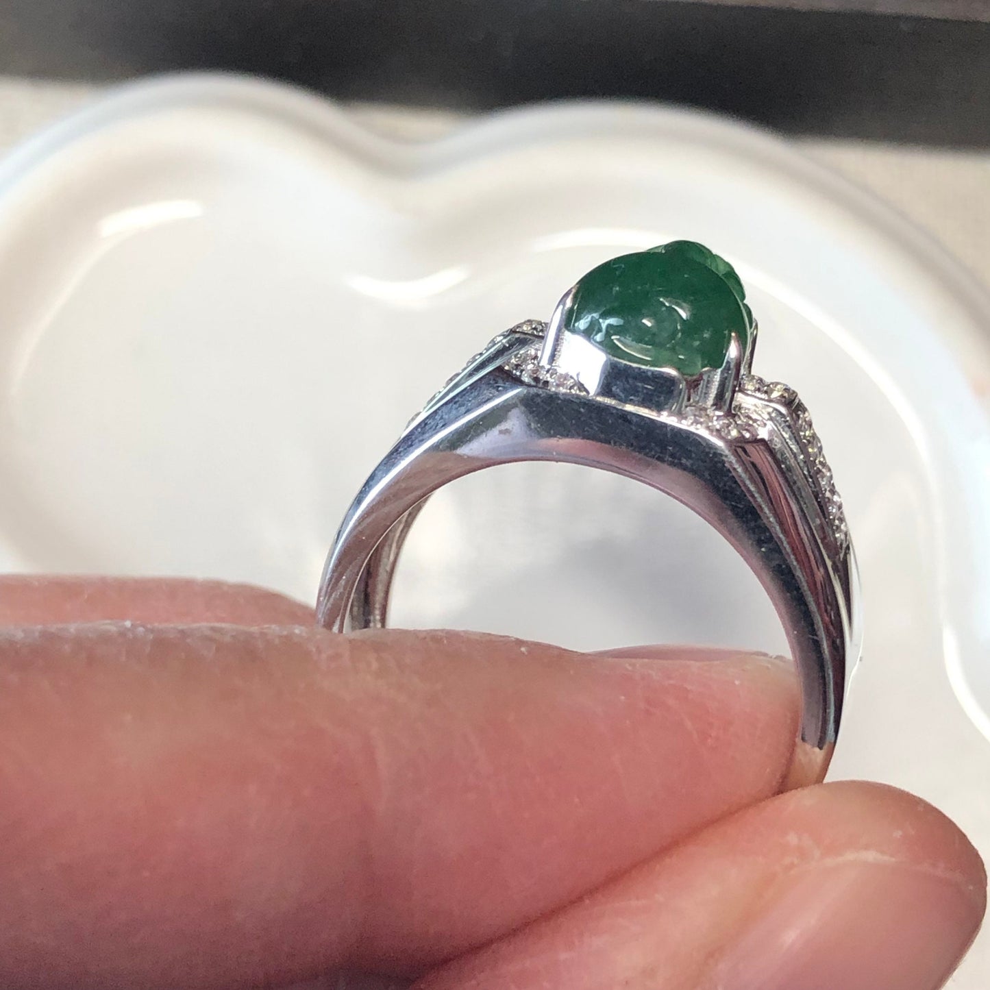 925 Silver Carved Pixiu Men Jadeite Jade Green Ring