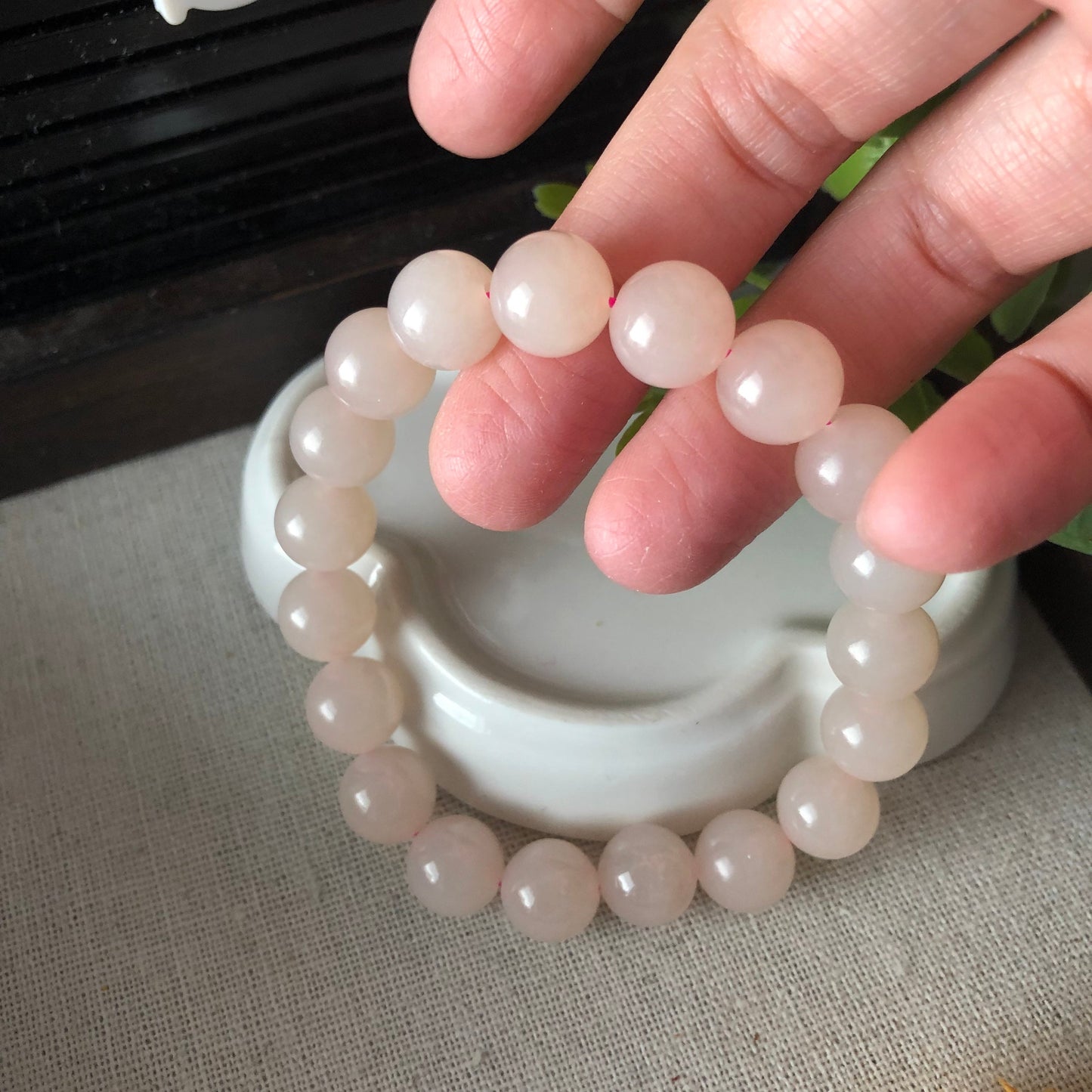 10mm Hetian Jade Pink Round Glossy Polished Jade Bracelet