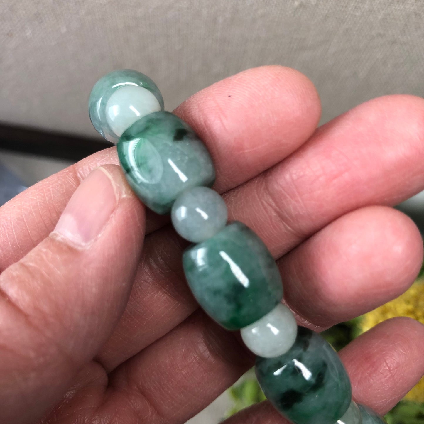 11 mm Green Float Flowers Jade Jadeite Round Flat Bead Bracelet