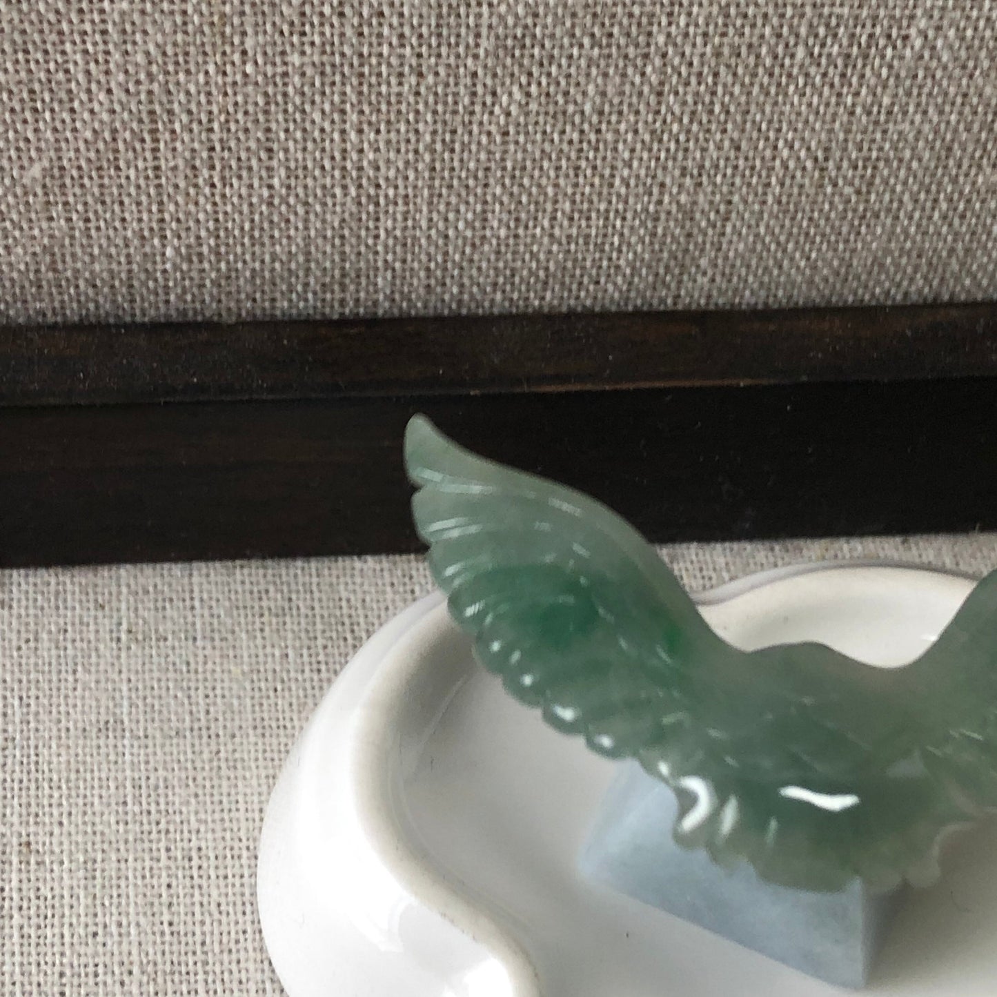 54.3mm Icy Green Jadeite Jade Carved Bird Beak Display Statue RARE