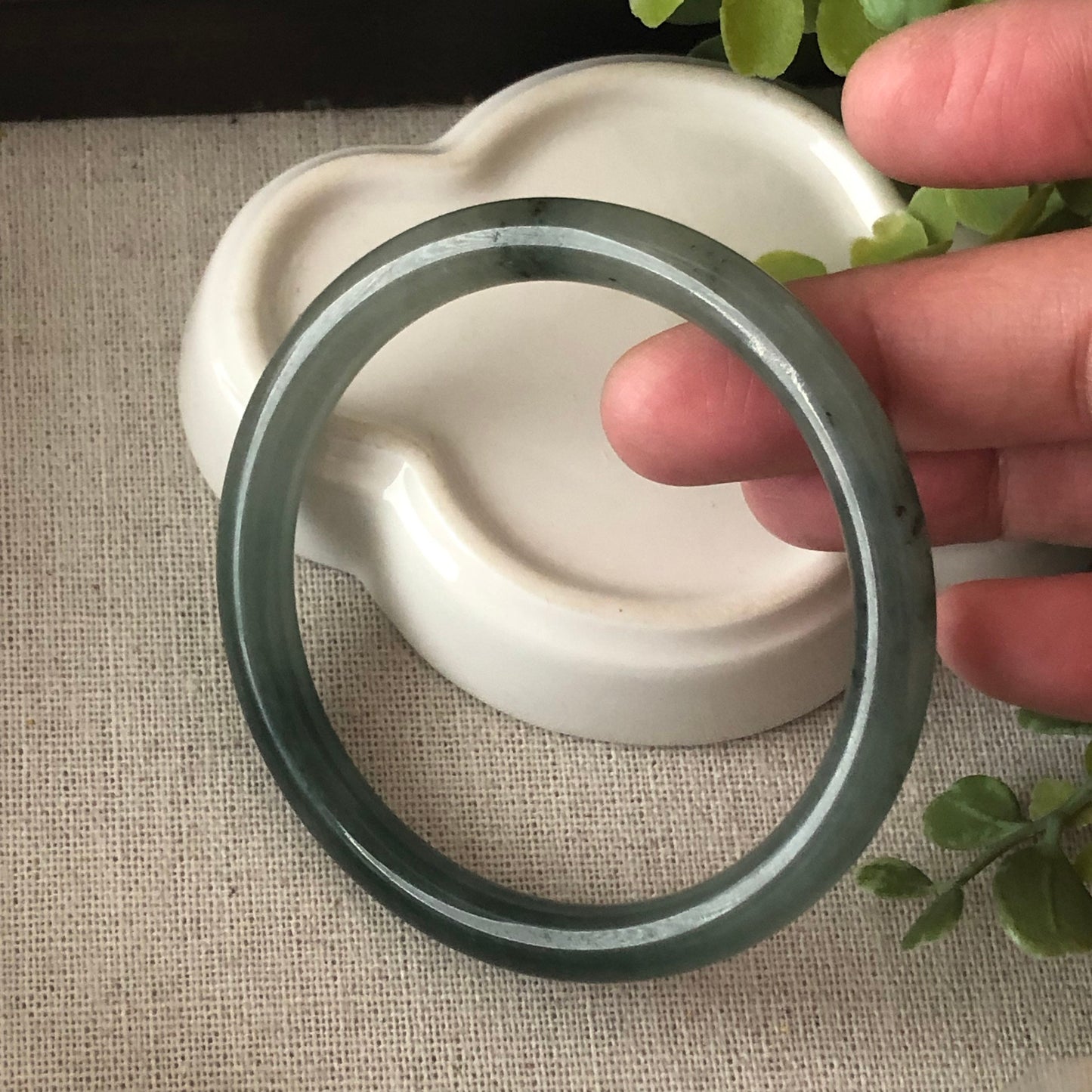 54-55 mm Jadeite Jade Icy Green Dark Float Flowers Bangle