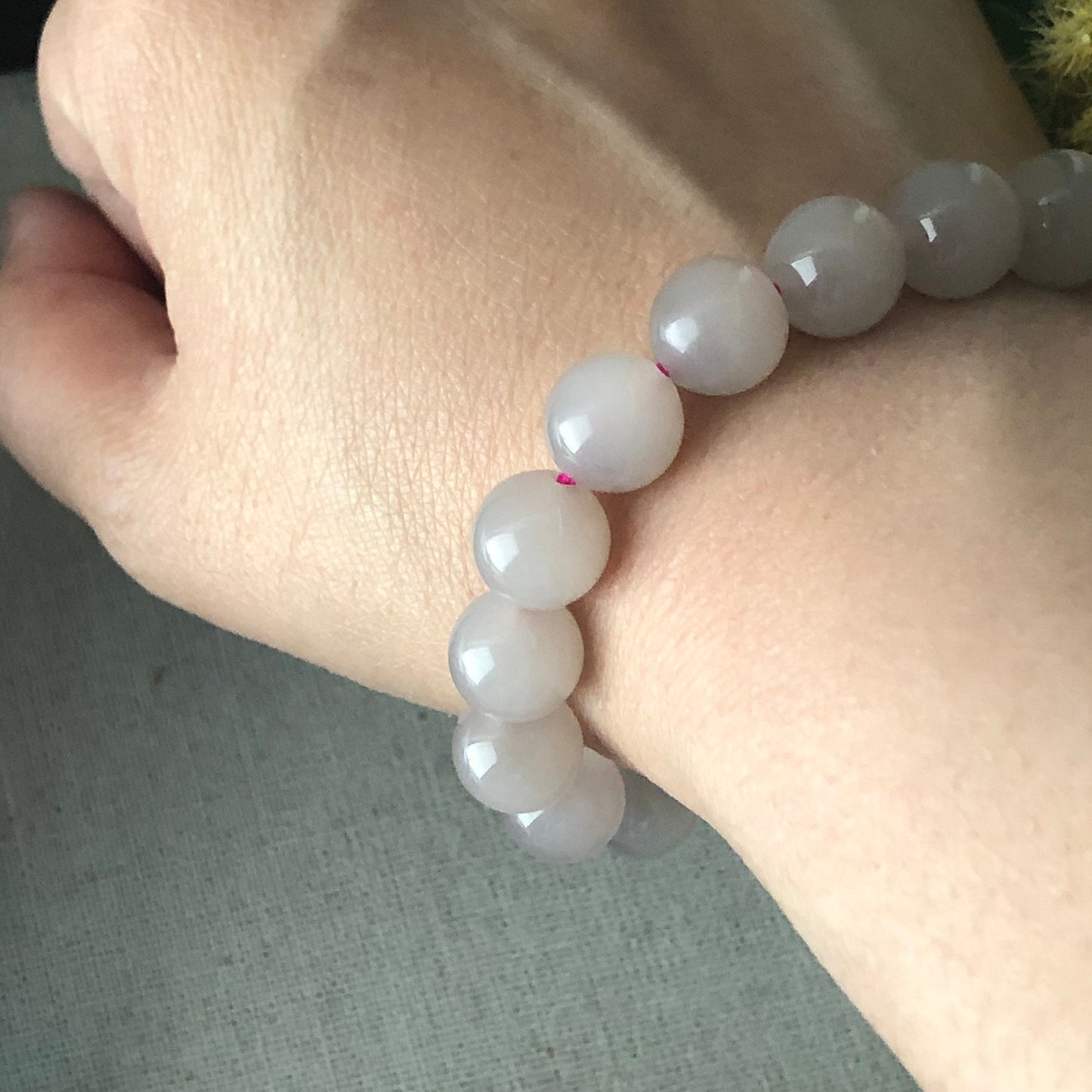 10 mm Icy Smoky Pink Lavender Hetian Jade Bead Bracelet RARE