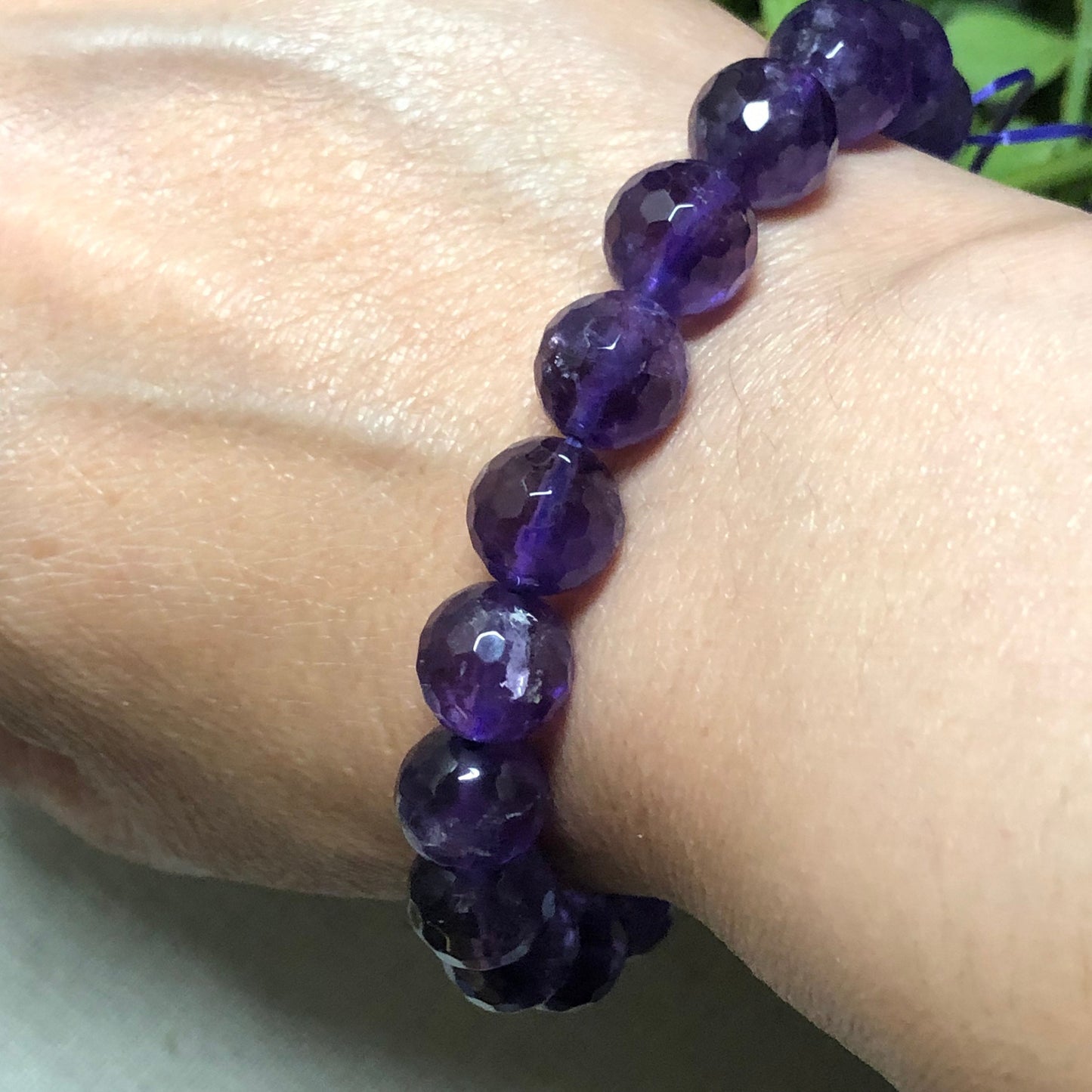 10 mm Natural Purple Gradient Diamond Cut Crystal Bead Bracelet