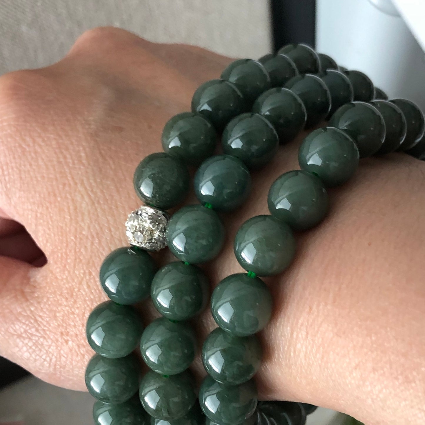 10 mm Jadeite Jade Oily Green Bead Bracelet Necklace