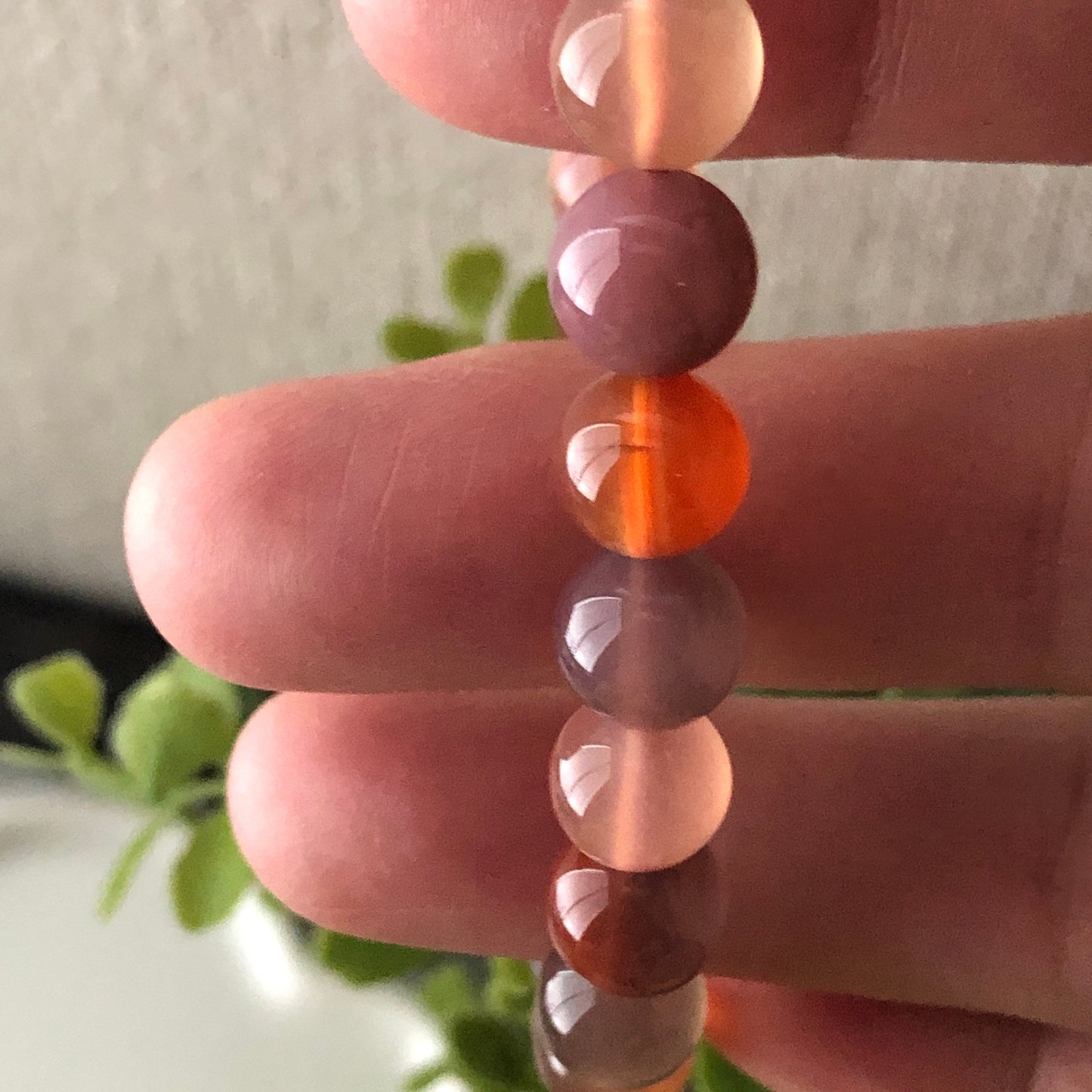 8.2mm Assorted Agate Grade A Natural Bead Bracelet Health Circulation Red Pink Tone with Carved Flower