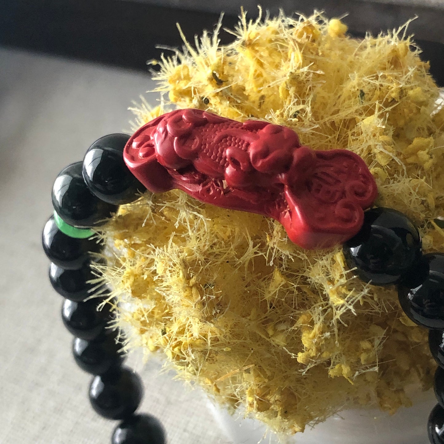 8 mm Cinnabar Pixiu Omphacite Jade Bead Bracelet