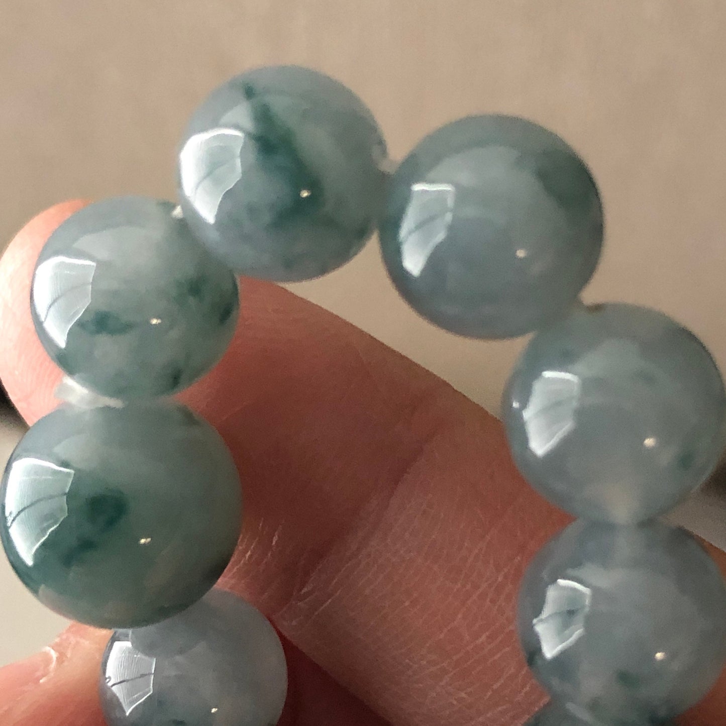 9 mm Jadeite Jade Green Float Flowers Round Bead Bracelet