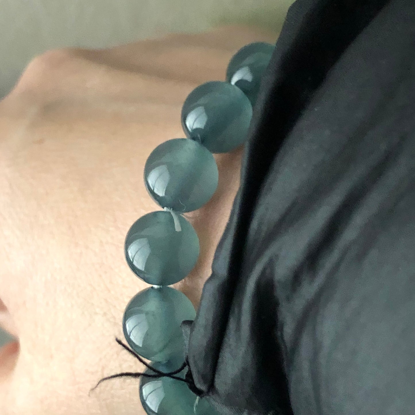 10mm High Icy Guatemalan Jade Greenish Blue Float Flowers Bead Bracelet