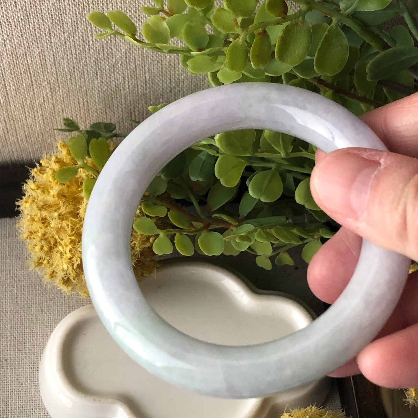 52-53mm Jadeite Jade Icy Light Green Lavender Tone Round Bangle