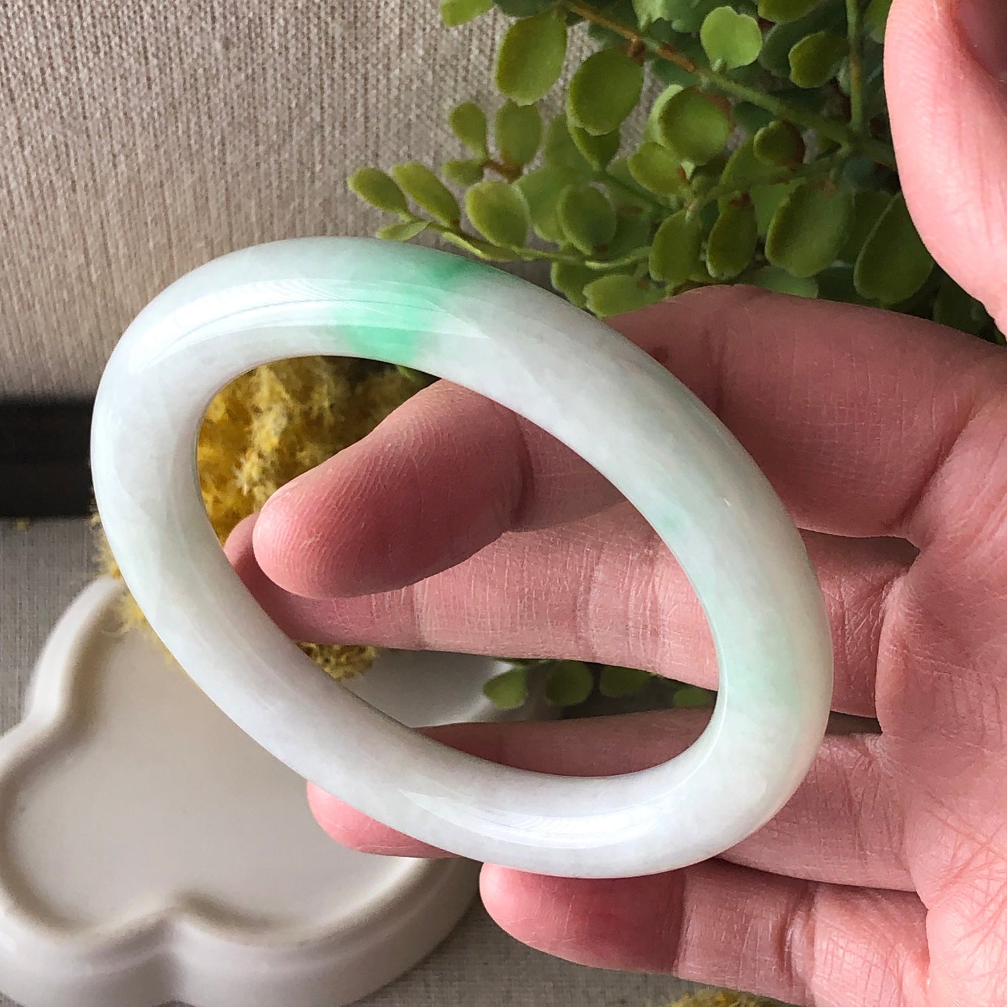 55-56 mm Jadeite Jade Green Moss Round Bangle