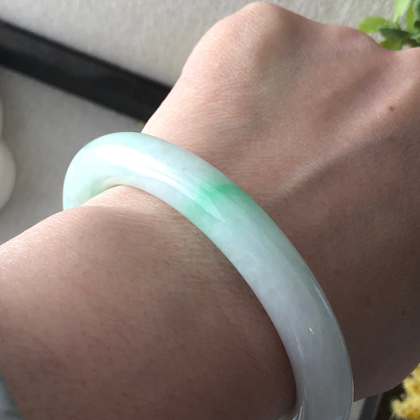 55-56 mm Jadeite Jade Green Moss Round Bangle