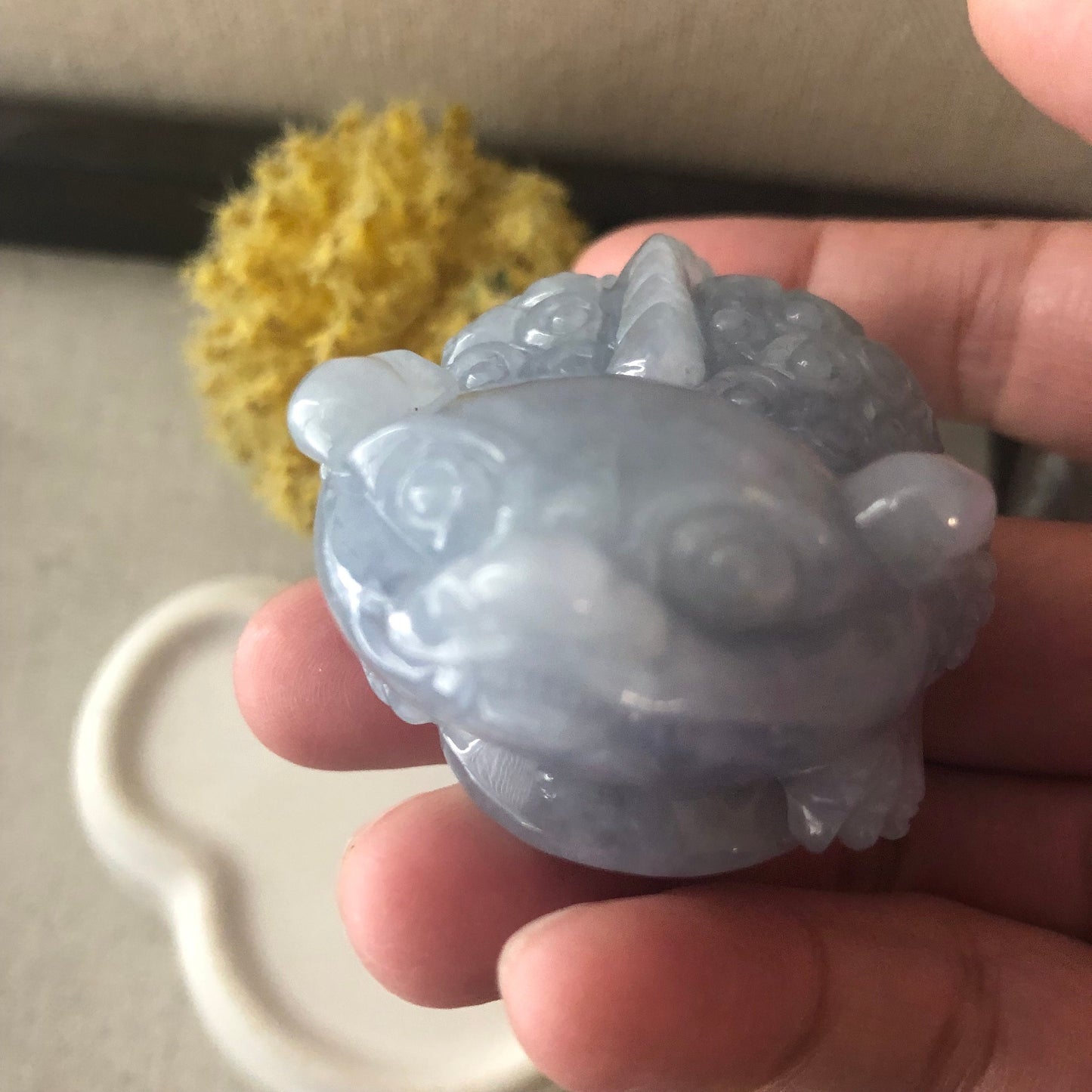 68mm Icy Lavender Blue Jadeite Jade Carved 3 Legged Toad Coin Display Statue