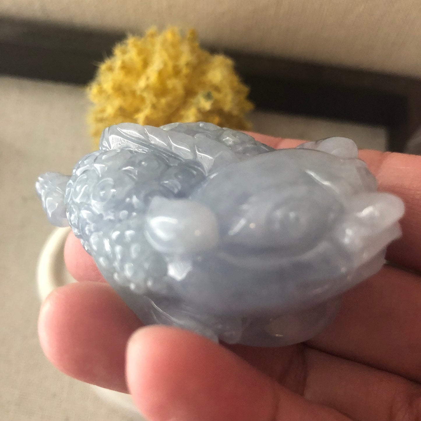 68mm Icy Lavender Blue Jadeite Jade Carved 3 Legged Toad Coin Display Statue