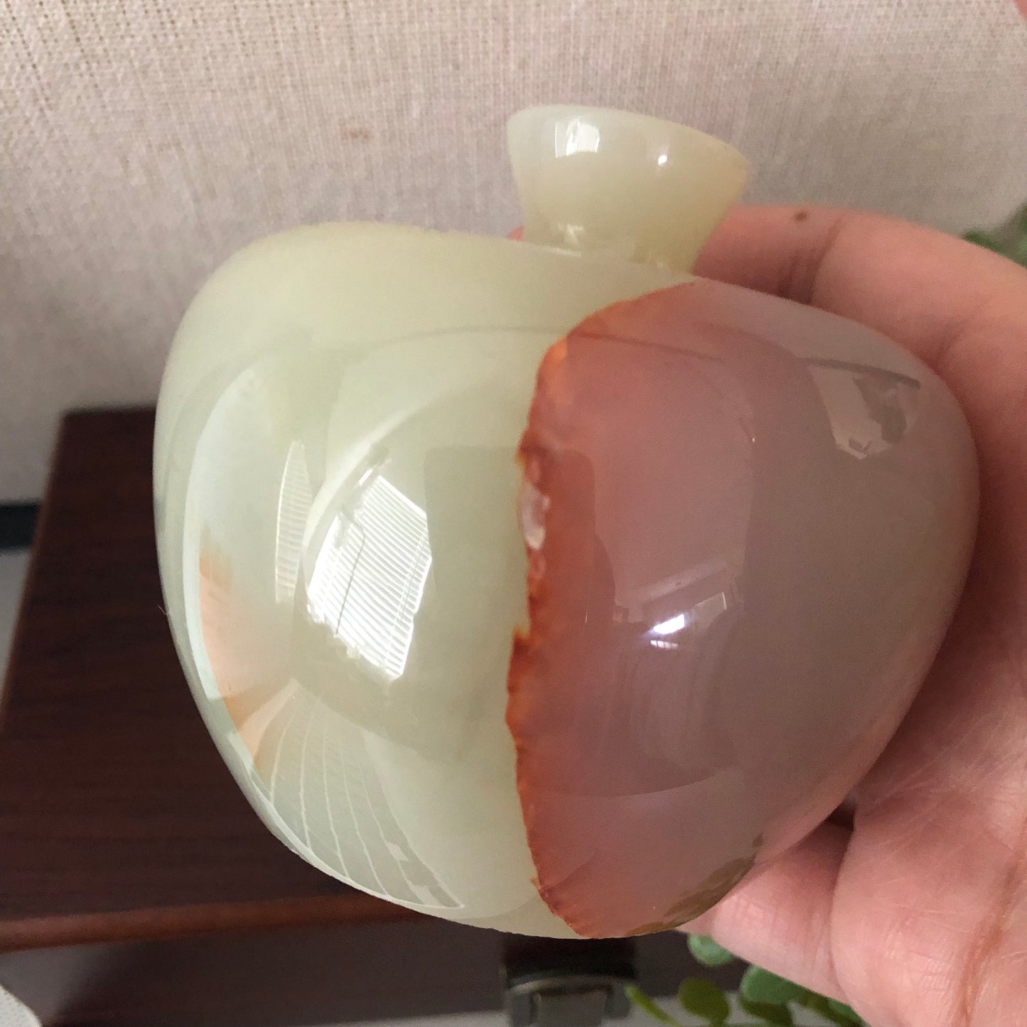 2.5 inches Apple Jade Display Statue