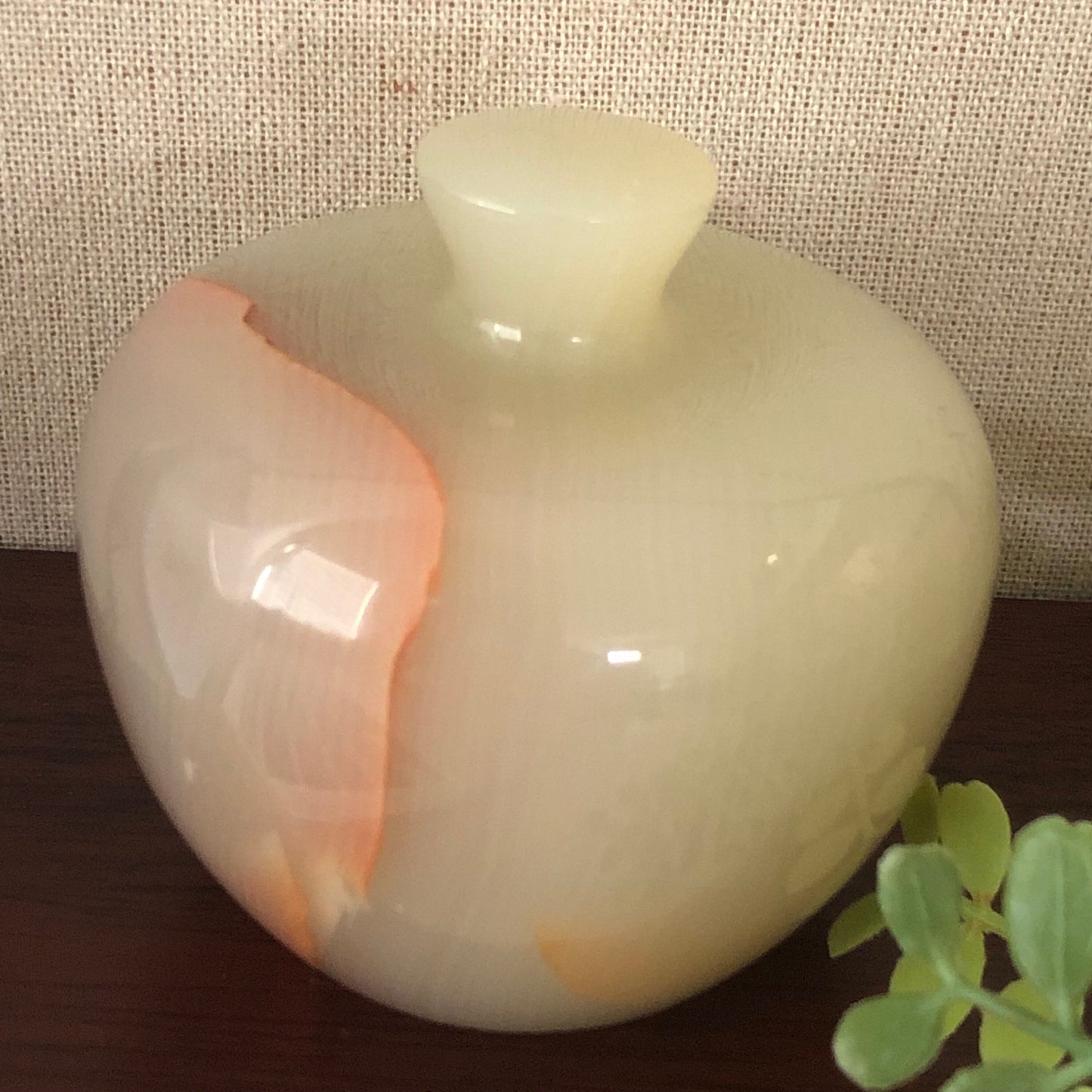 2.5 inches Apple Jade Display Statue