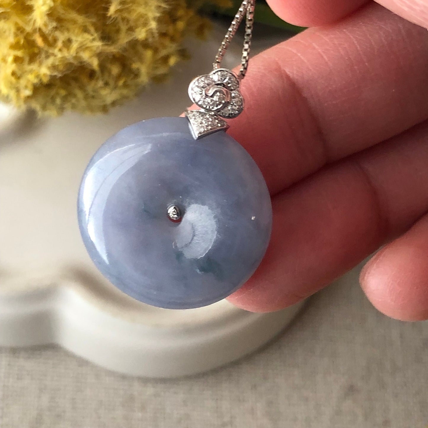 18K 21mm Jadeite Jade Lavender Green Float Flowers Donut Pendant Diamonds