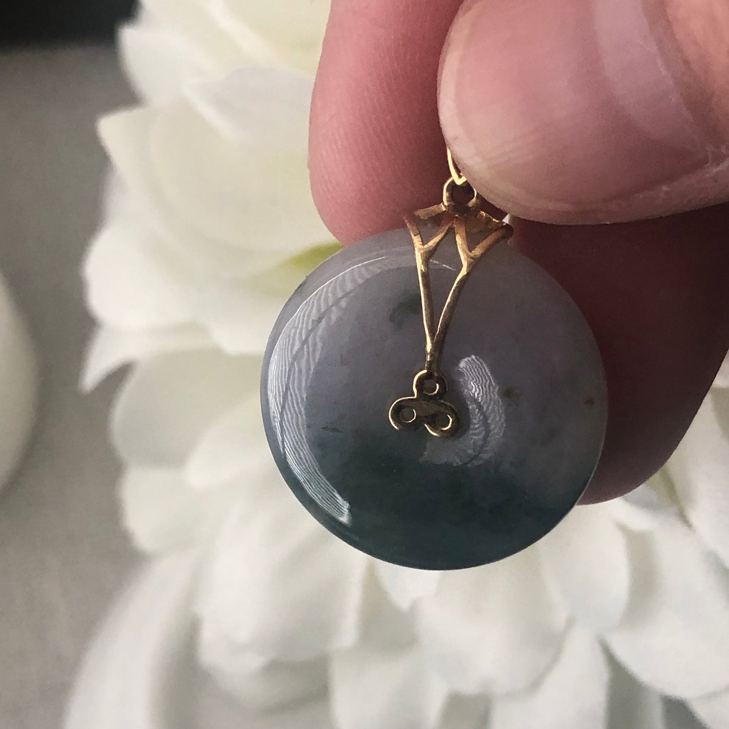 18K 20mm Jadeite Jade Lavender Green Float Flowers Donut Pendant Diamonds