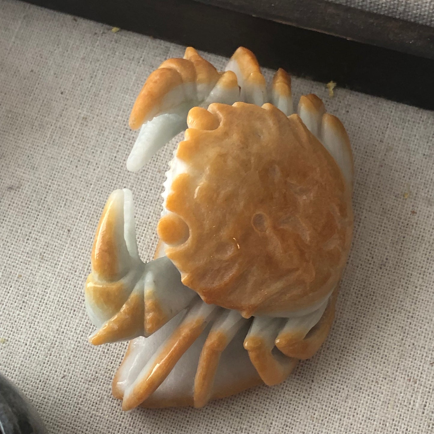80mm Yellow Brown Jadeite Jade Carved Crab Display Statue