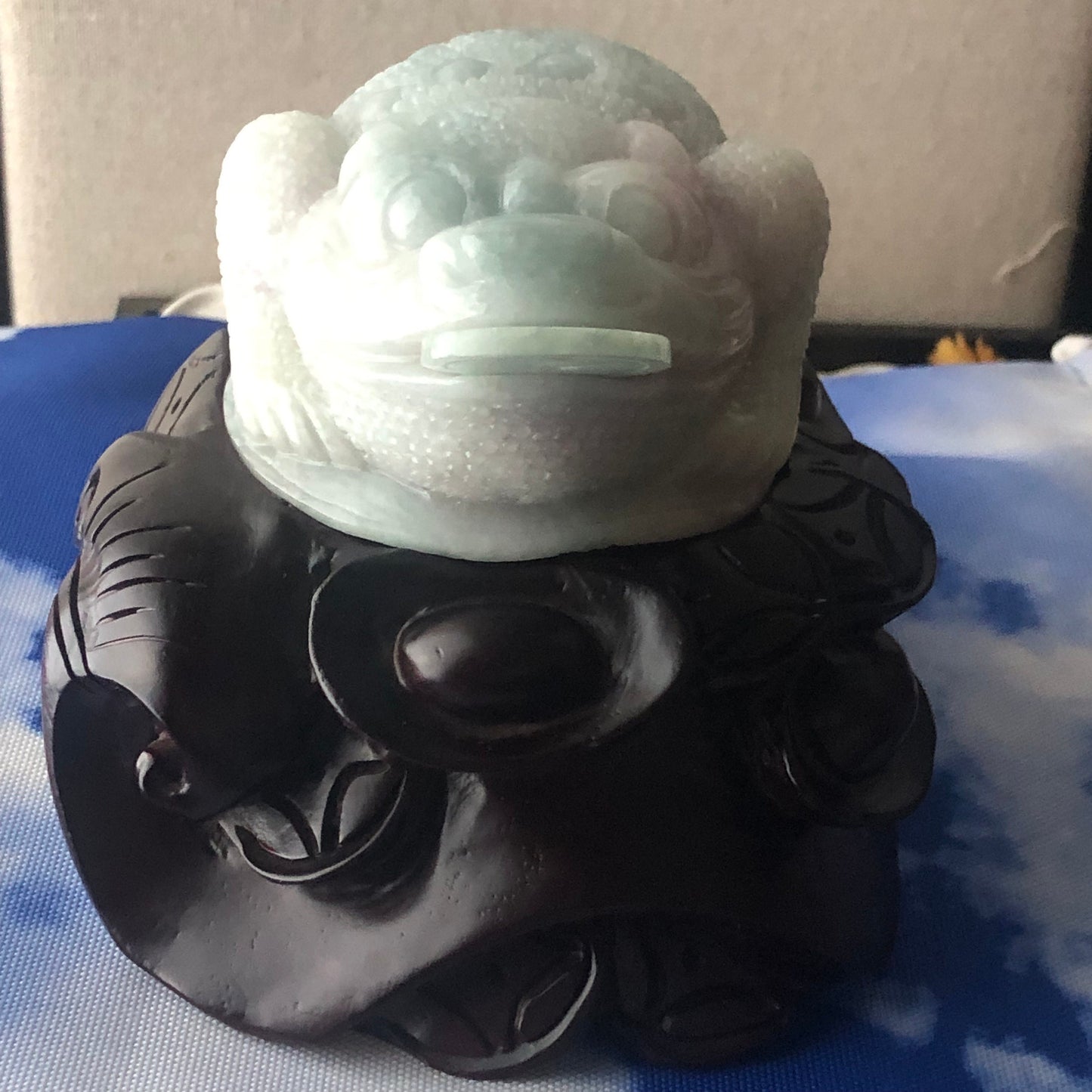 96mm Sky Blue Green Jadeite Jade Carved Three Legged Toad Display Statue