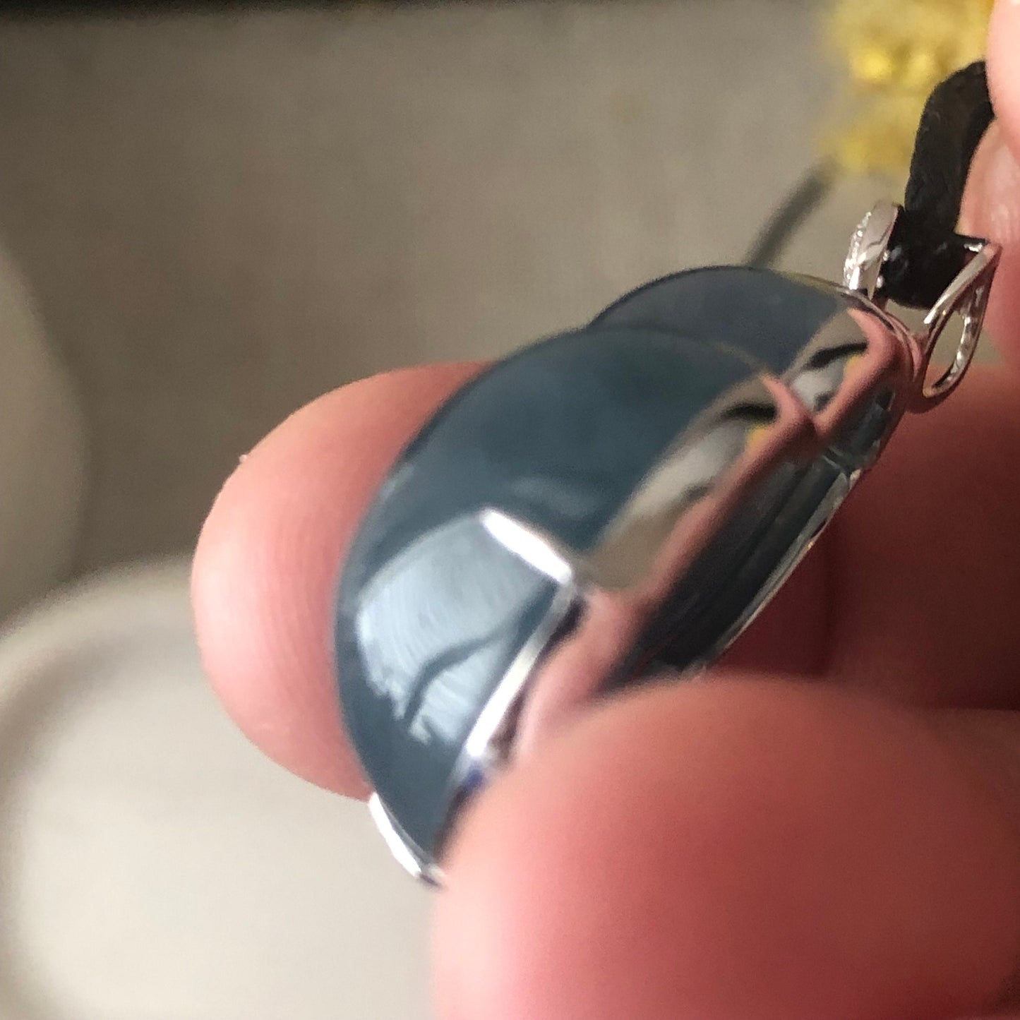 18K Gold 23mm High Quality Guatemalan Jade Icy Blue Hulu Gourd Pendant