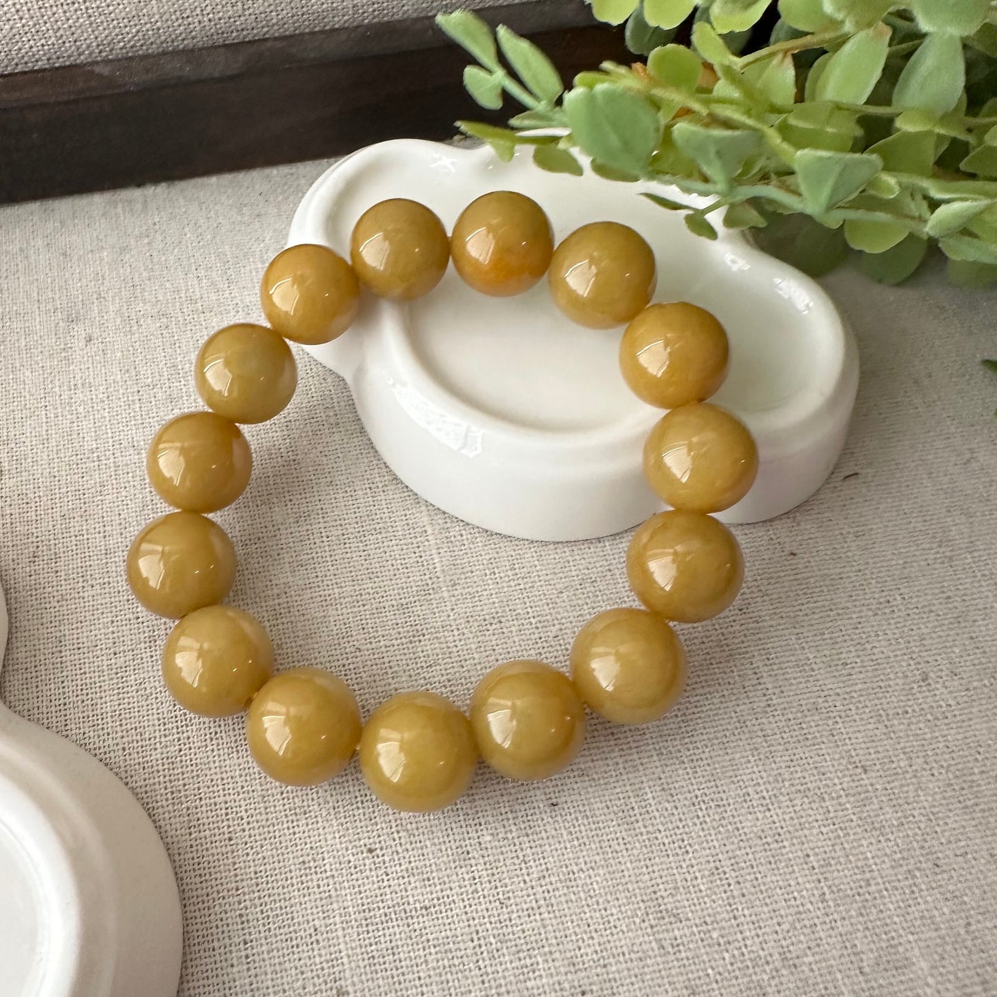 14.3mm Yellow Brown Jade Jadeite Bead Bracelet