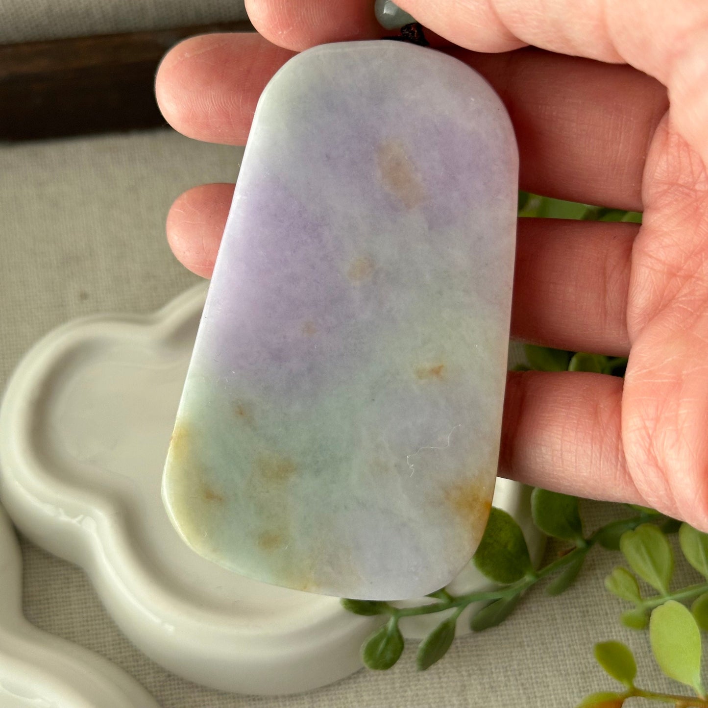 72.6 mm Lavender Green Yellow 3D Carved Lndscape Trees Flower Pendant