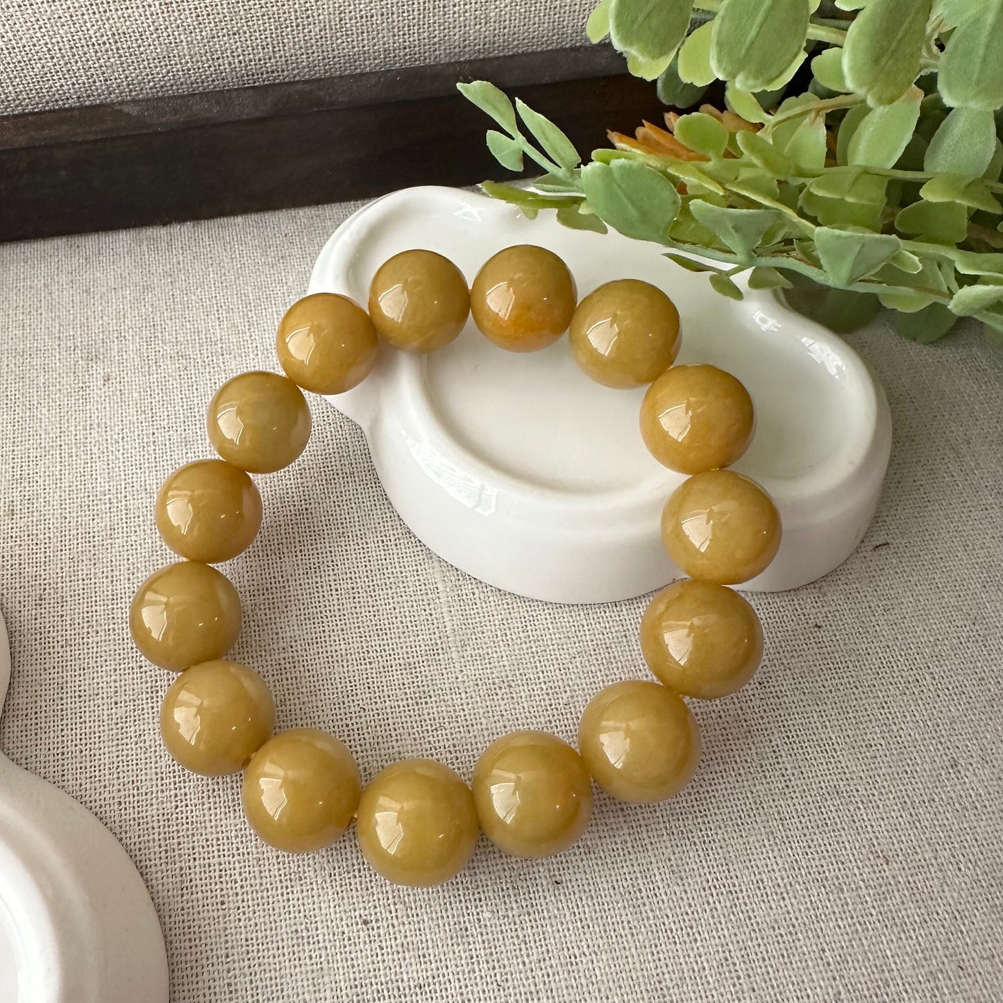 14.3mm Yellow Brown Jade Jadeite Bead Bracelet