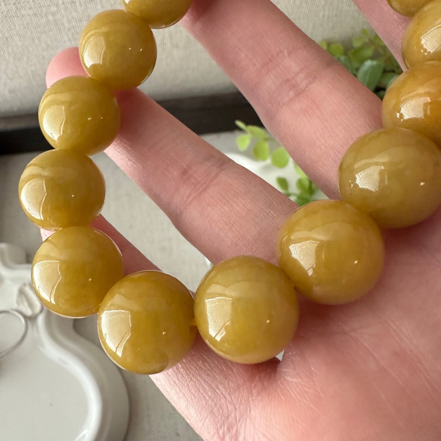 14.3mm Yellow Brown Jade Jadeite Bead Bracelet