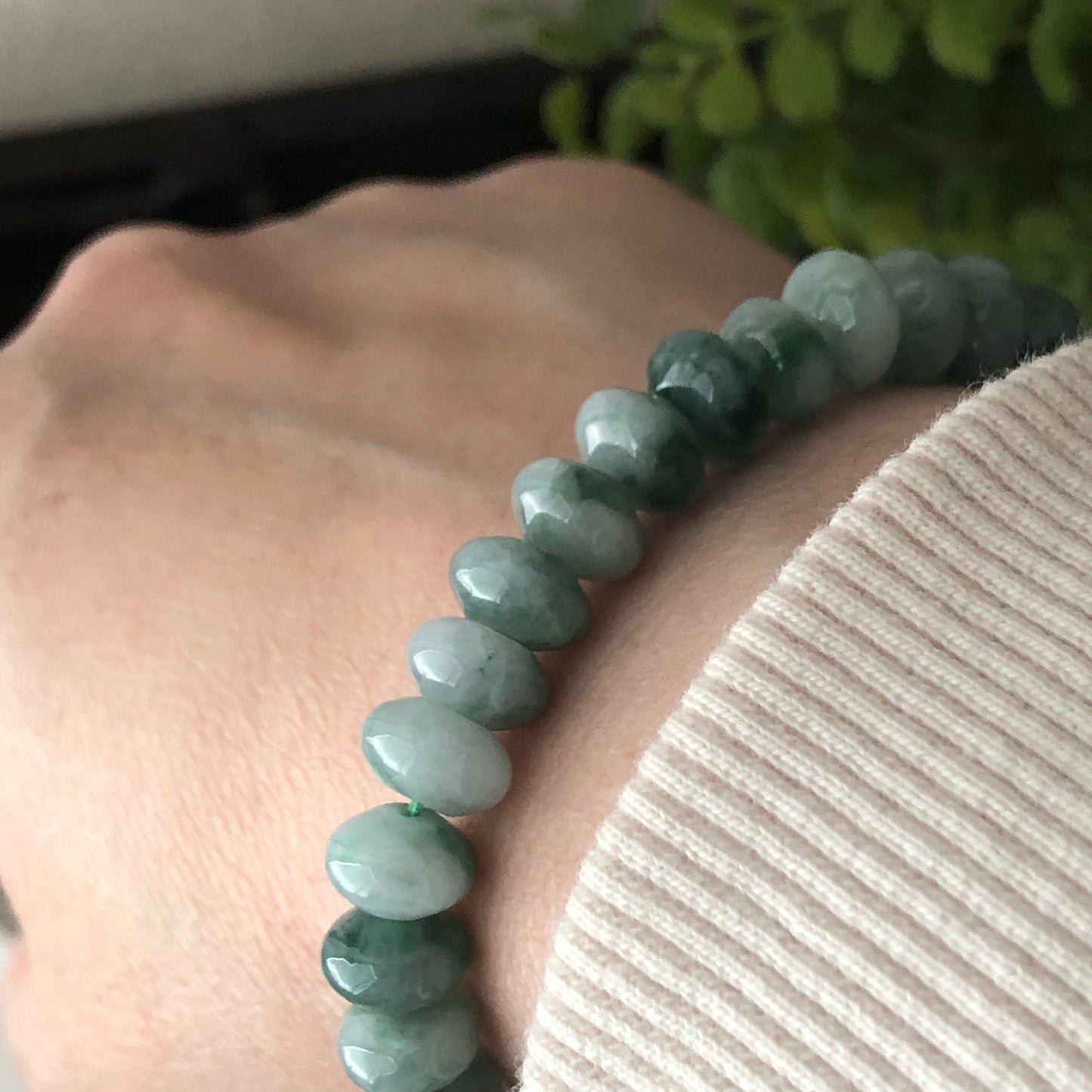 8.5mm Glossy Moist Green Float Flowers Jadeite Jade Flat Bead Bracelet