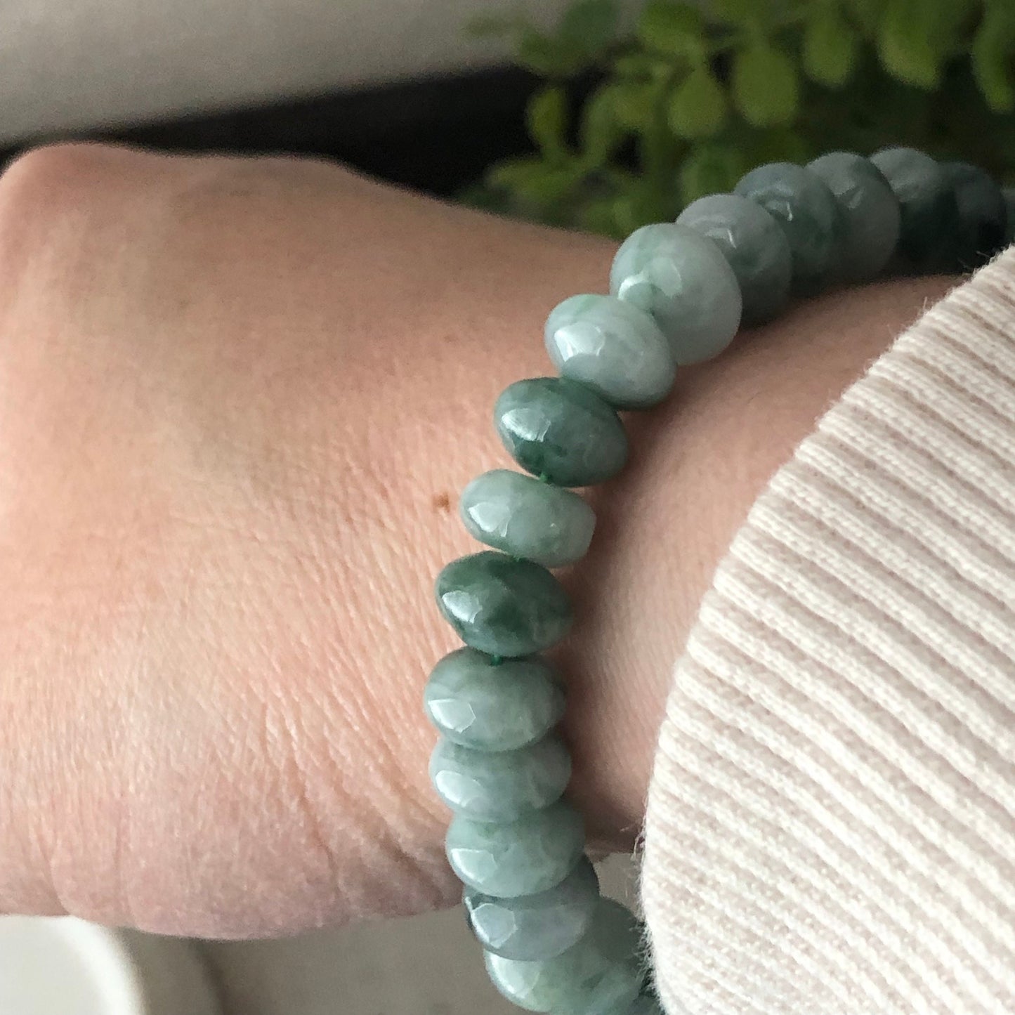 8.5mm Glossy Moist Green Float Flowers Jadeite Jade Flat Bead Bracelet